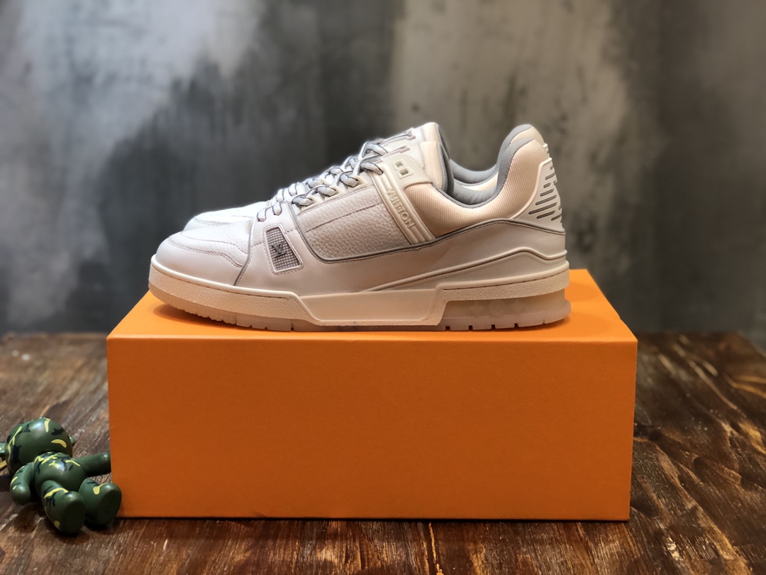 Louis Vuitton Trainer Sneakers 36 - vstockx