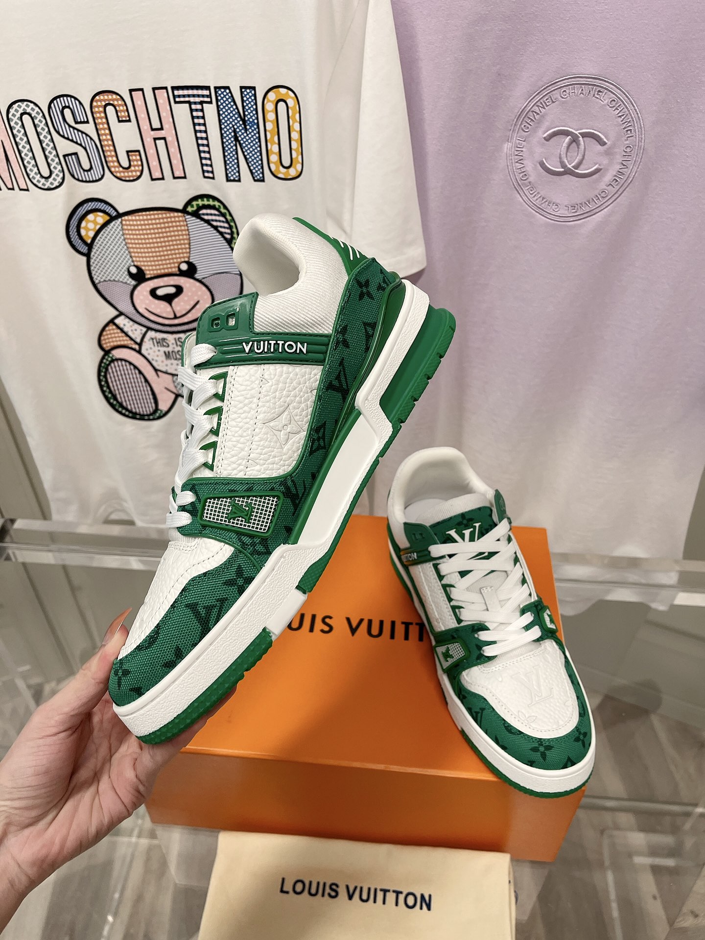 Louis Vuitton LV TRAINERS SNEAKER 2 - vstockx