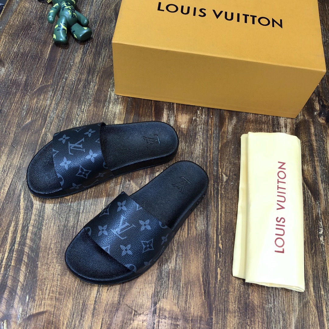 Louis Vuitton Slipper 143 - vstockx