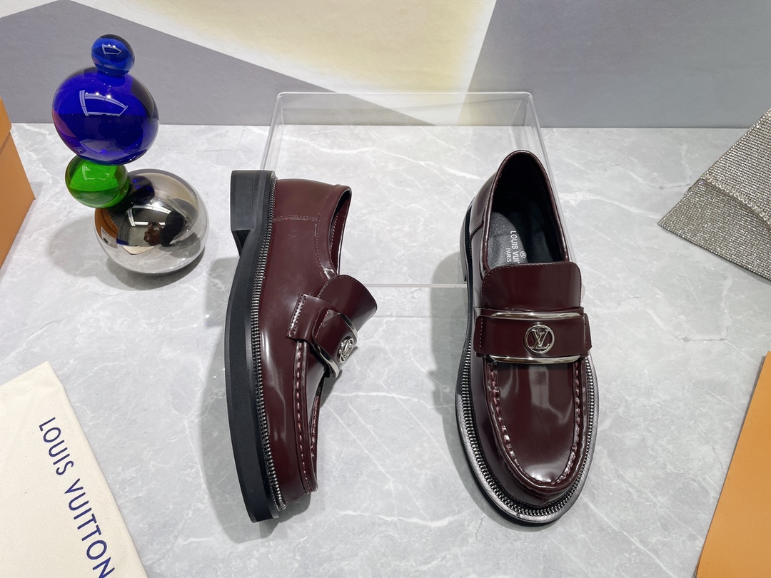 Louis Vuitton shoes WOMEN 3 - vstockx