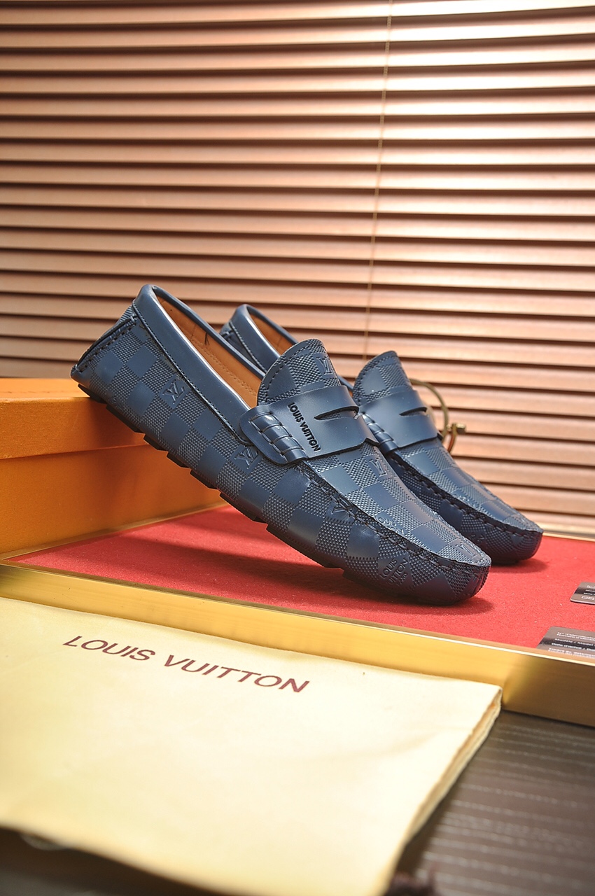 Louis Vuitton Leather Boots 35 - vstockx