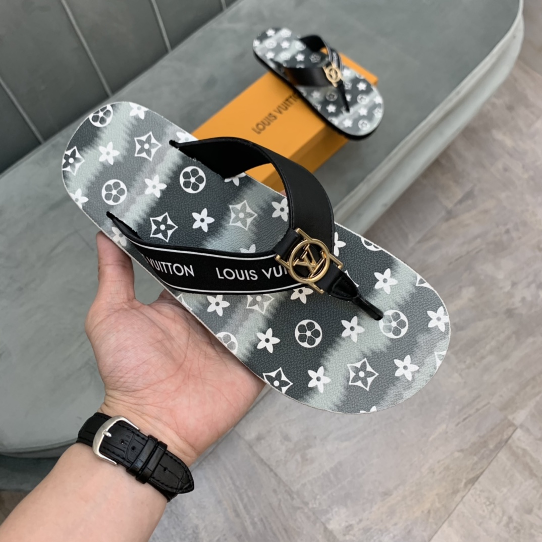Louis Vuitton Slipper 43 - vstockx