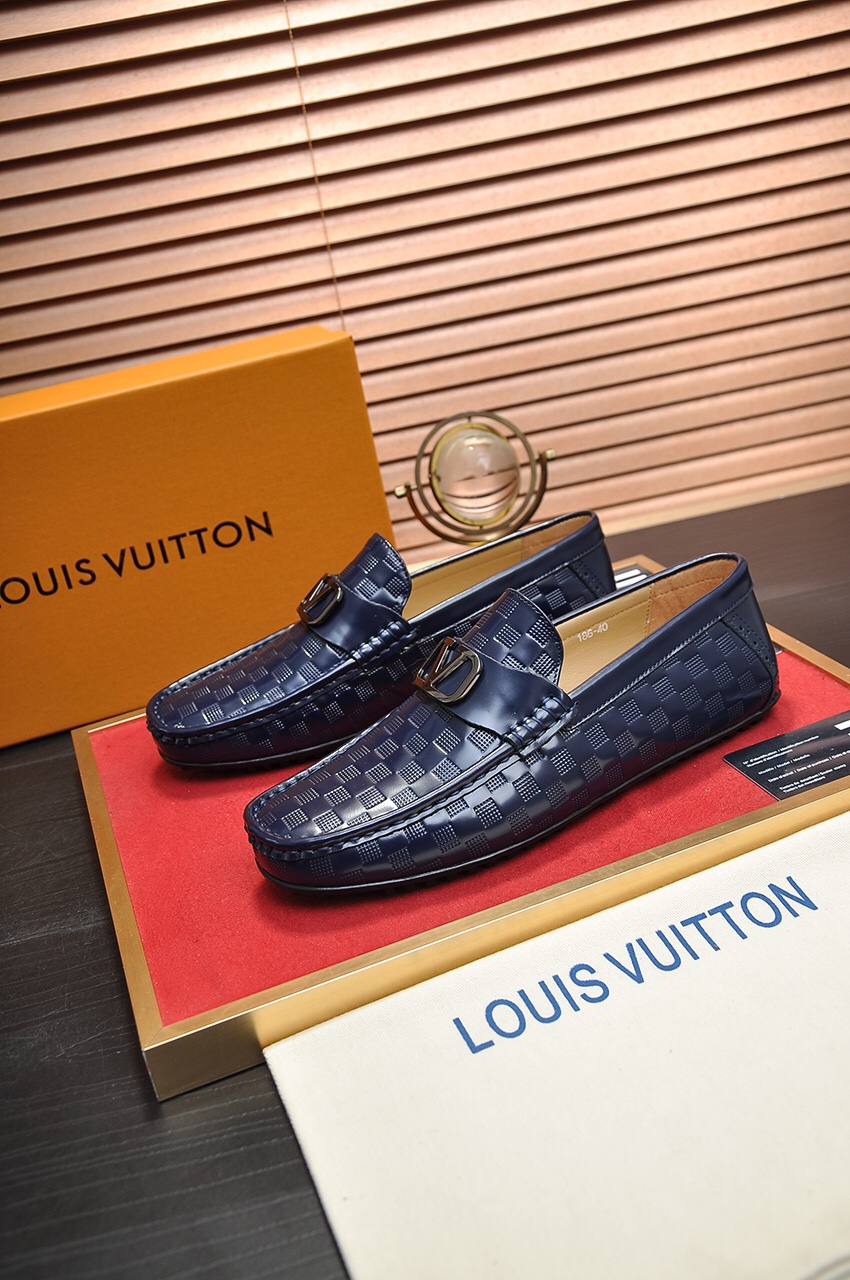 Louis Vuitton Leather Boots 49 - vstockx