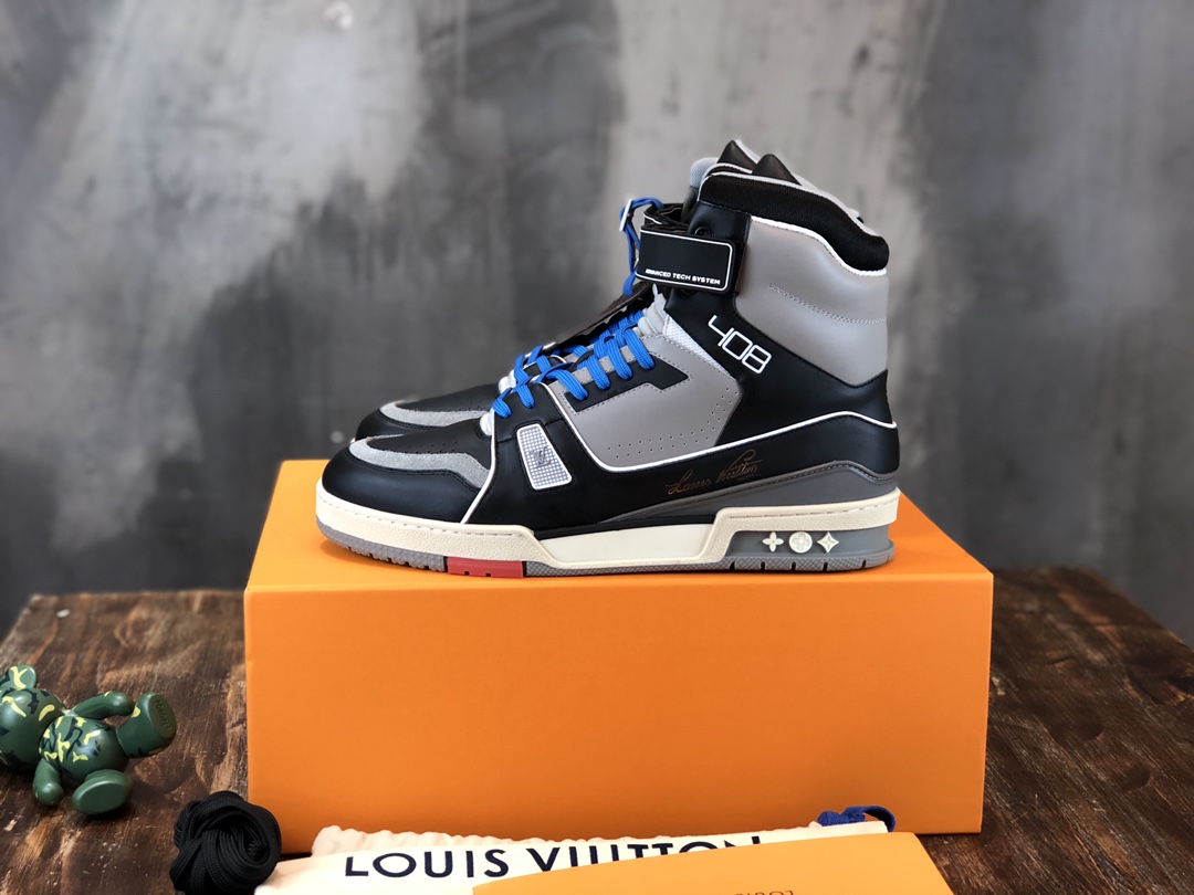 Louis Vuitton Trainer Sneakers 14 - vstockx