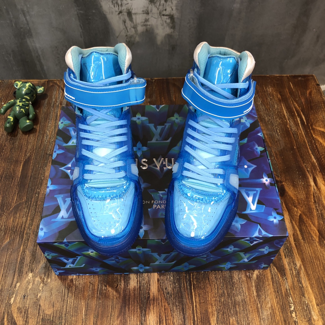 Louis Vuitton Trainer Sneakers 44 - vstockx