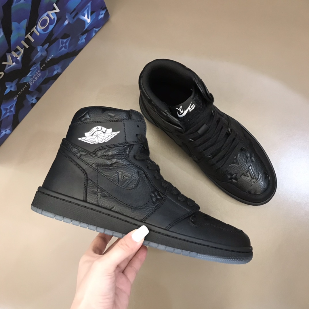 Louis Vuitton & Nike sneaker 15 - vstockx
