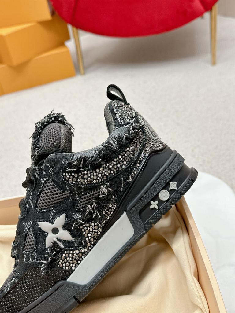 Louis Vuitton Skate Trainer Black Swarovski Monogran - vstockx
