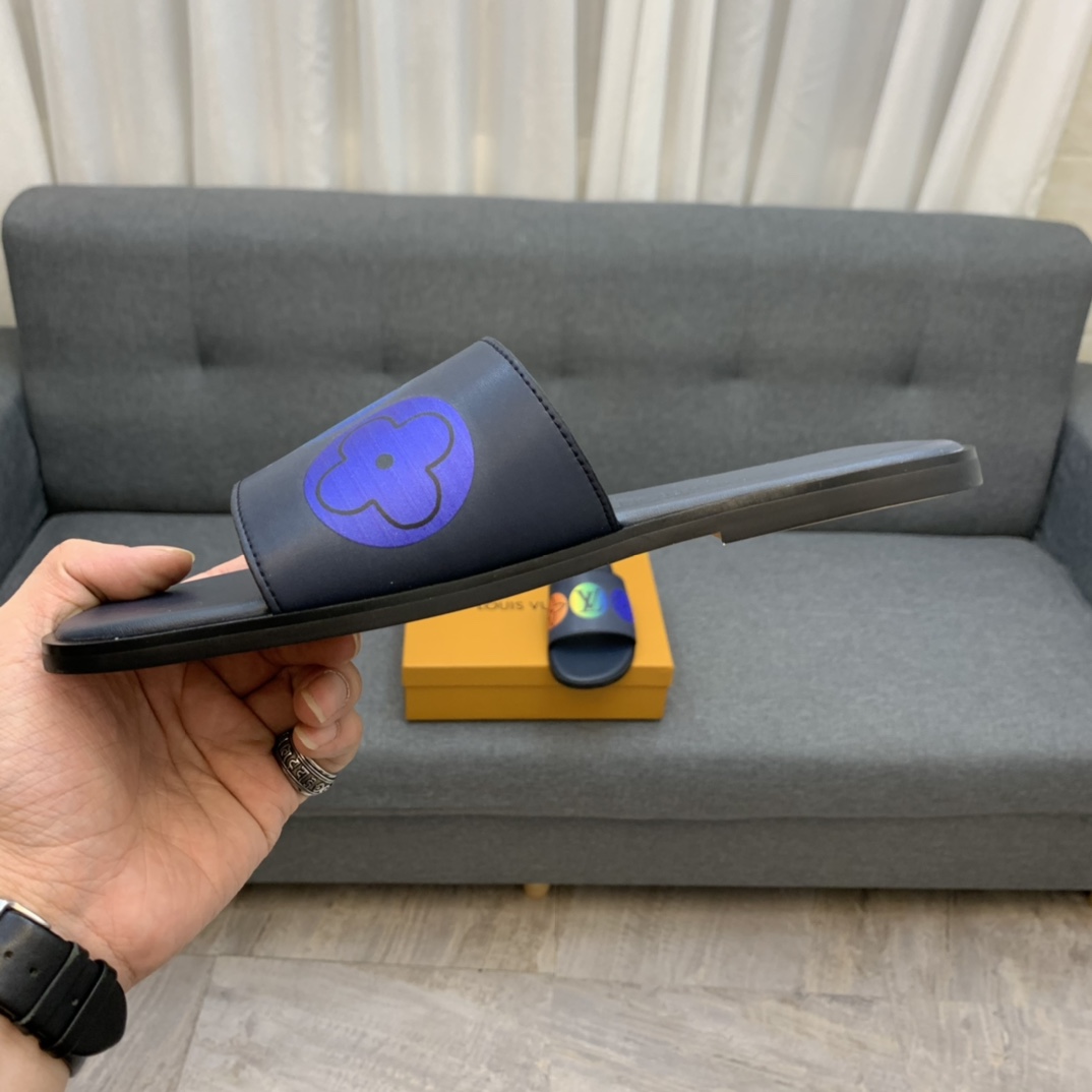 Louis Vuitton Slipper 124 - vstockx