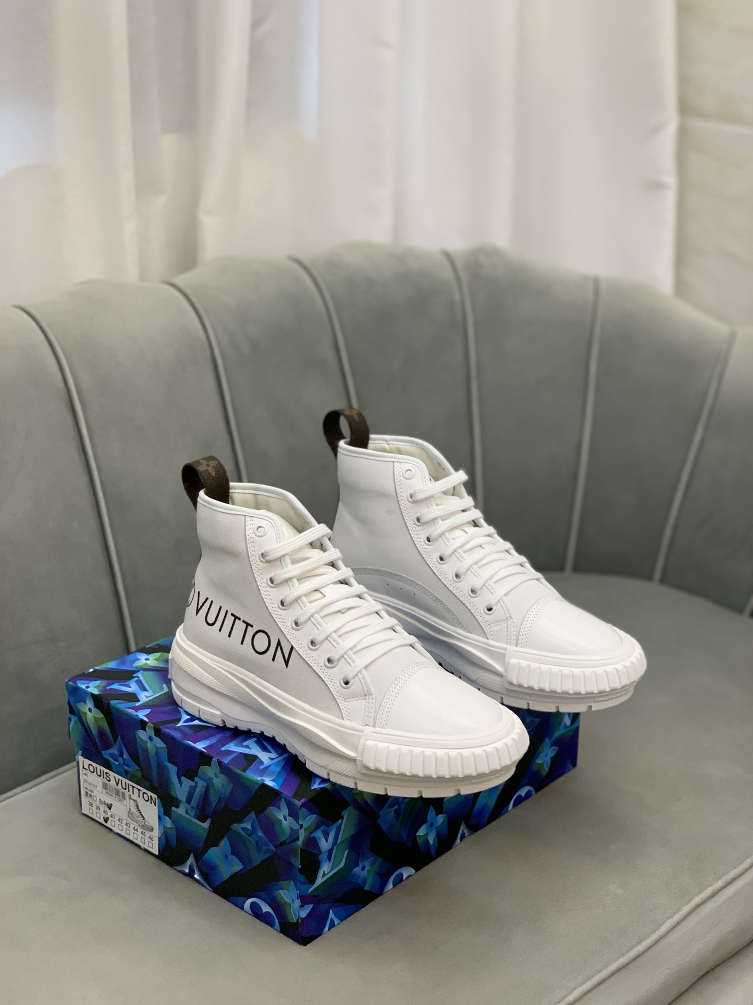 Louis Vuitton Squad sneaker 3 - vstockx