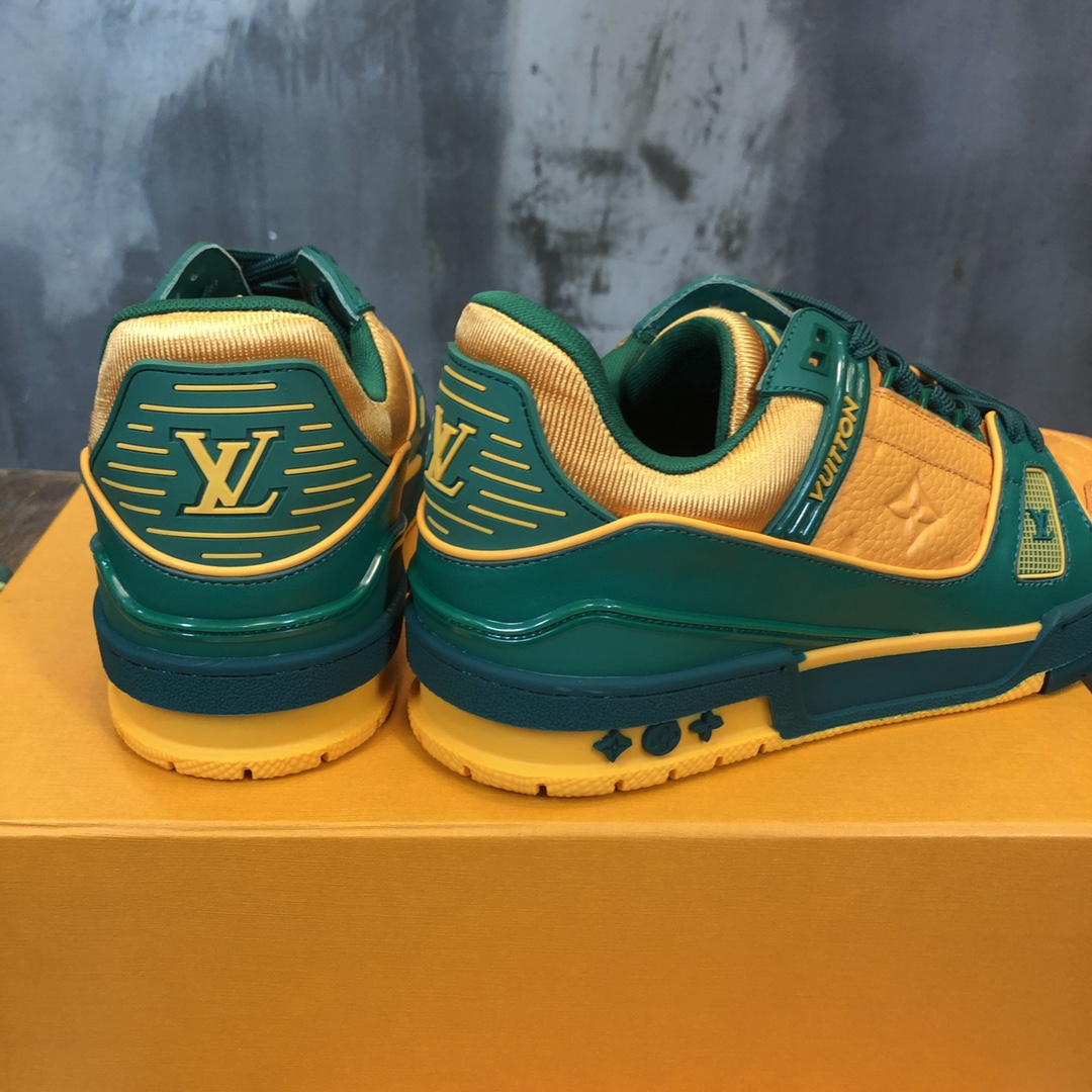 Louis Vuitton Trainer Sneakers 73 - vstockx