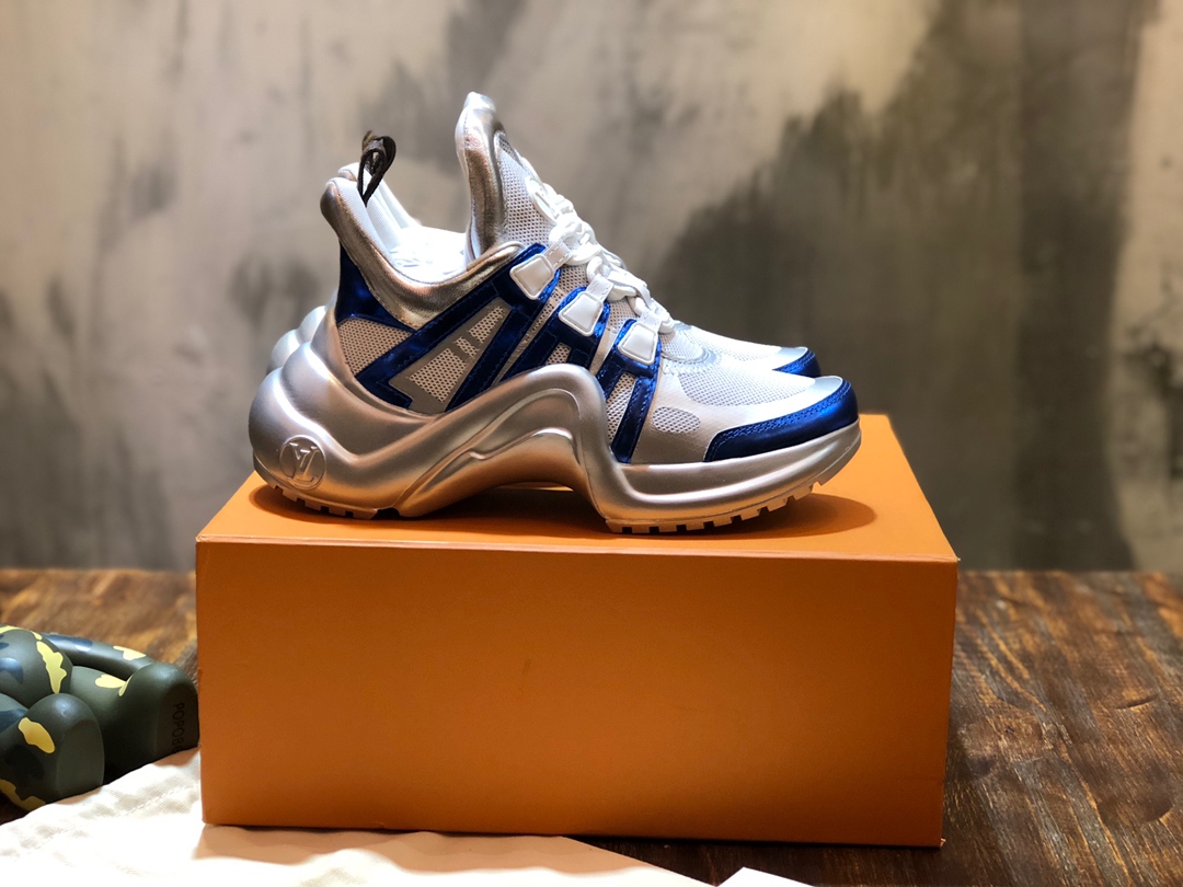 Louis Vuitton Archlight 16 - vstockx