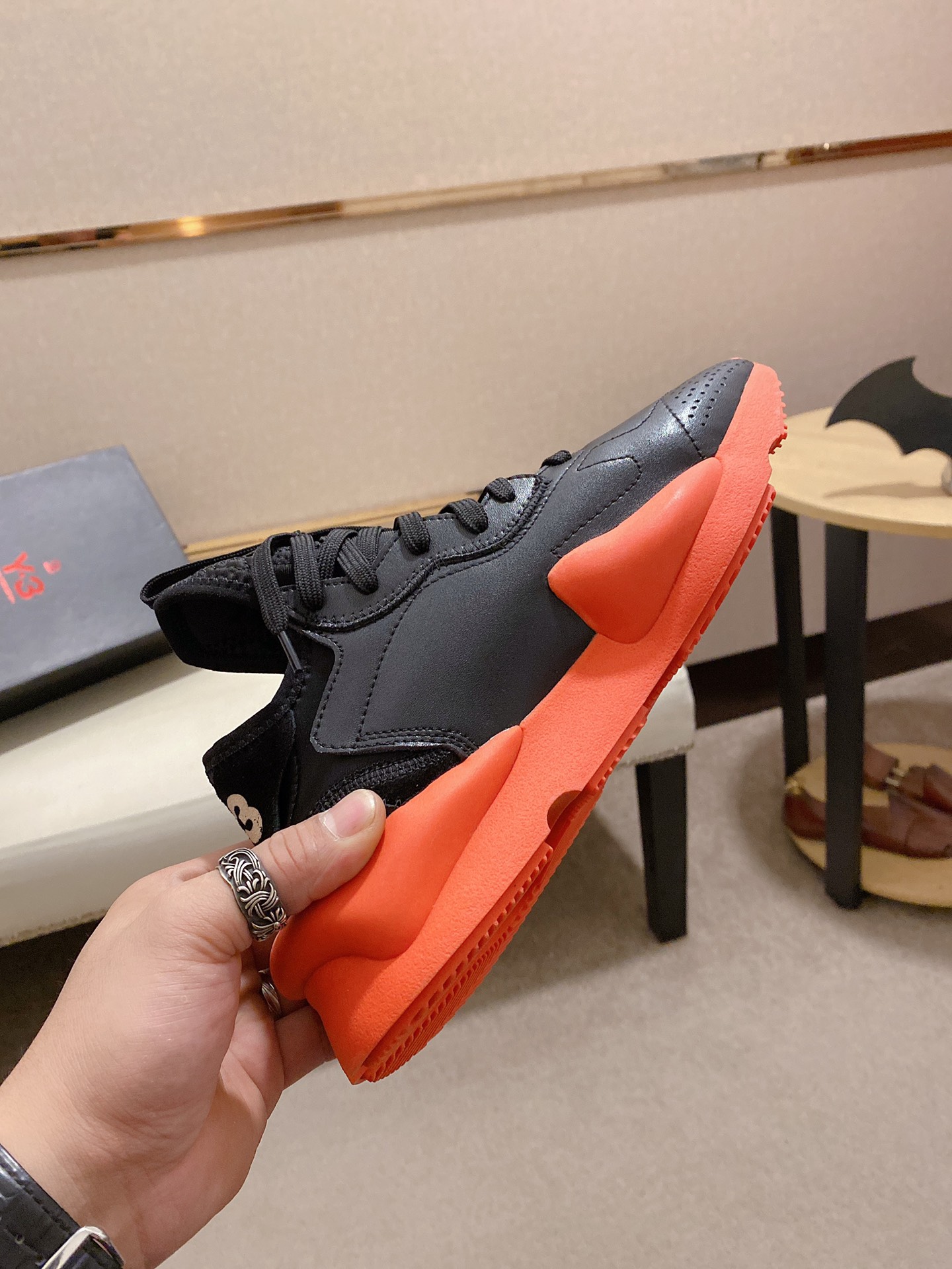 Y-3 Kaiwa Lace-Up Sneakers 22 - vstockx