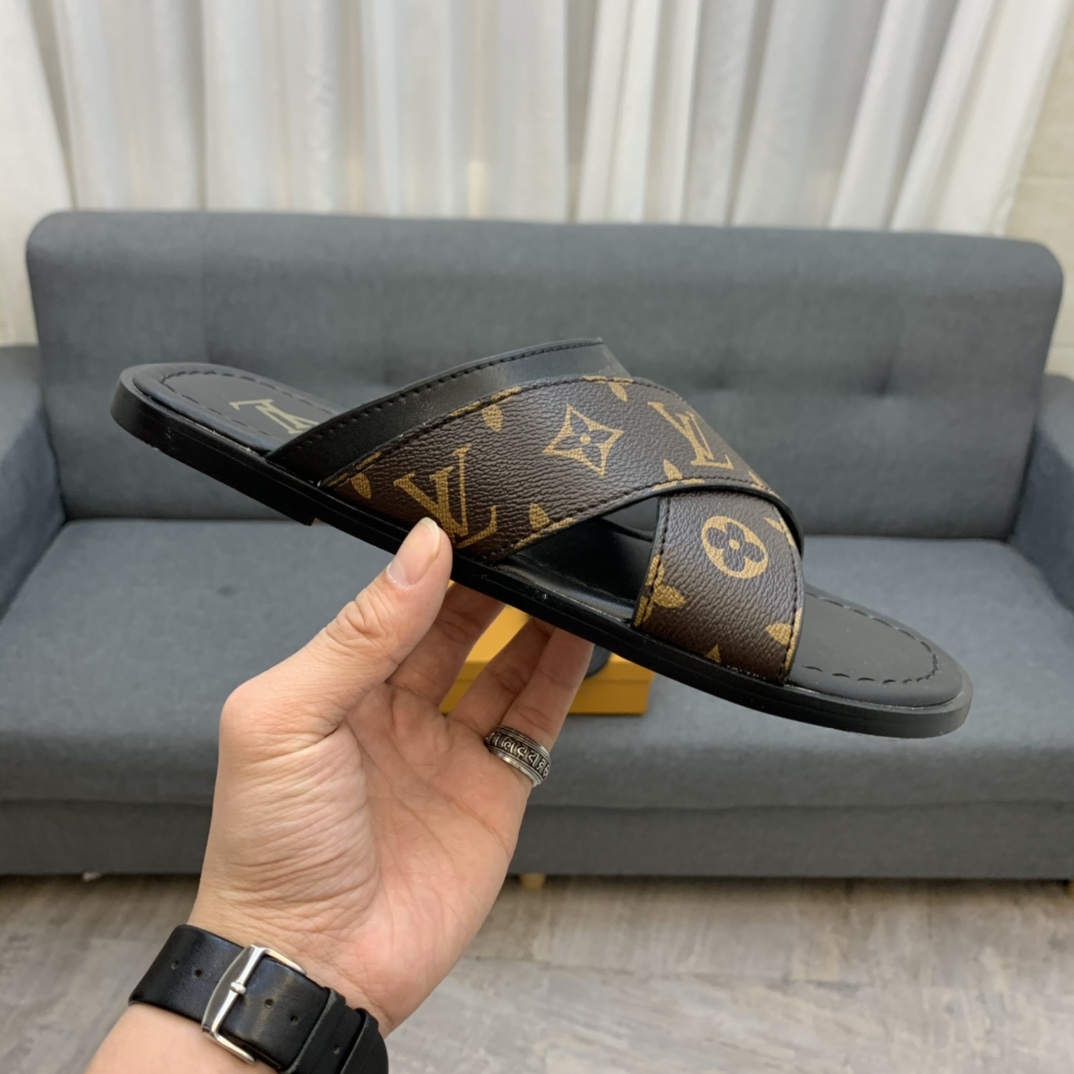 Louis Vuitton Slipper 138 - vstockx