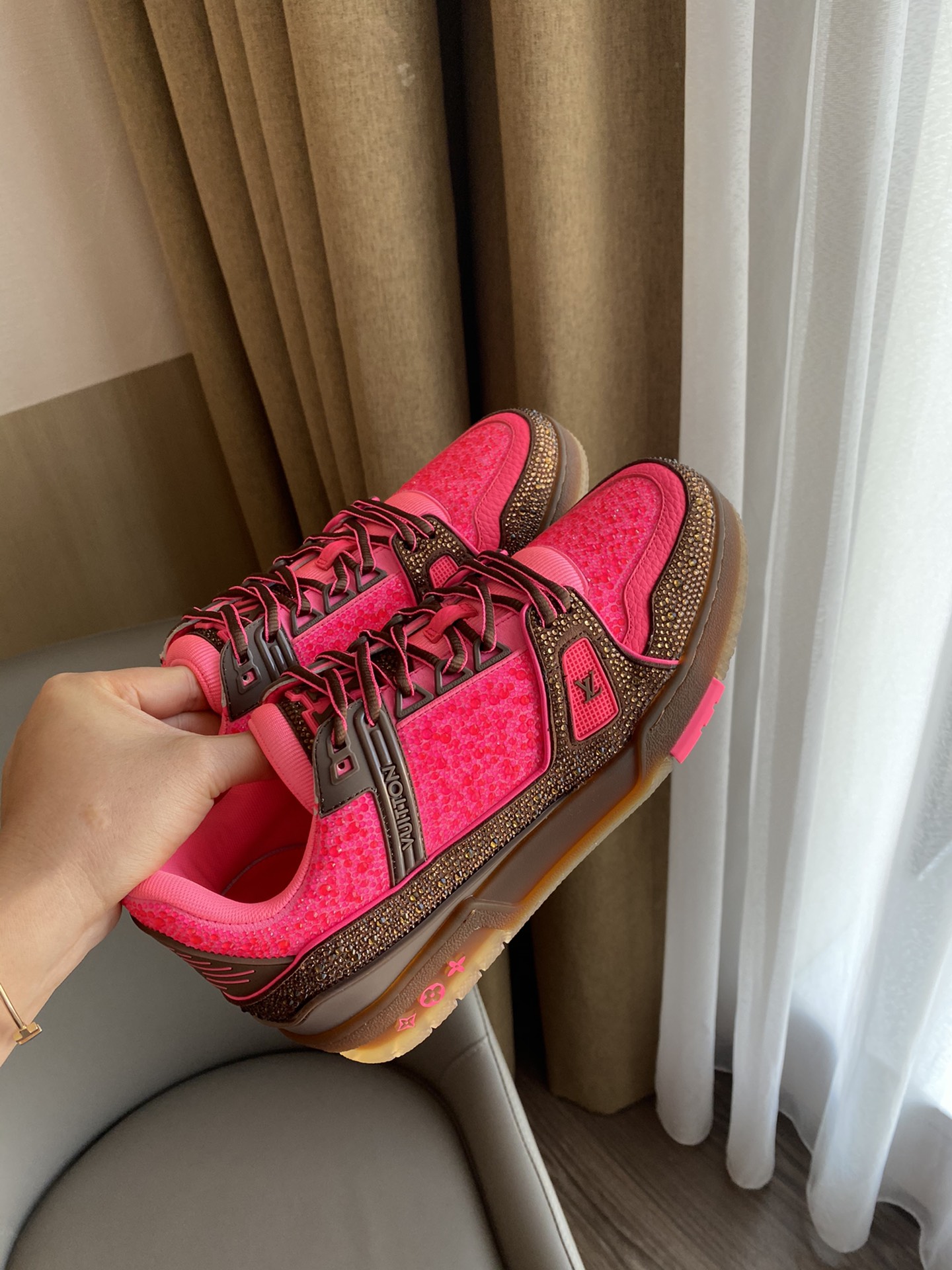 Louis Vuitton LV TRAINERS SNEAKER 9 - vstockx