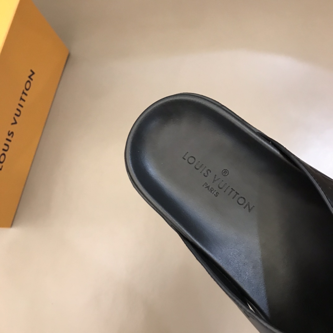 Louis Vuitton Slipper 67 - vstockx