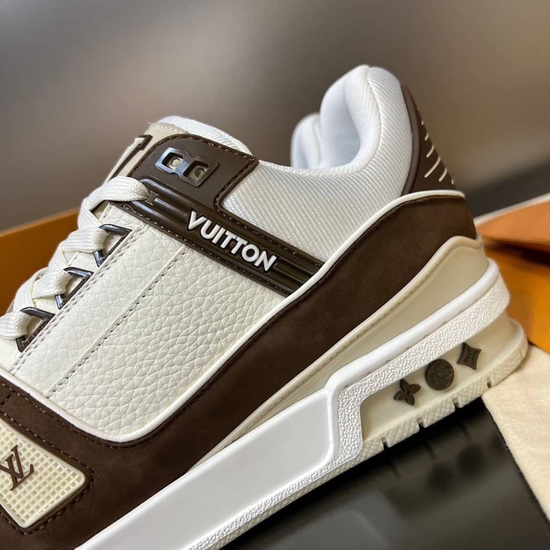 Louis Vuitton LV Trainer Sneaker Mocha - vstockx