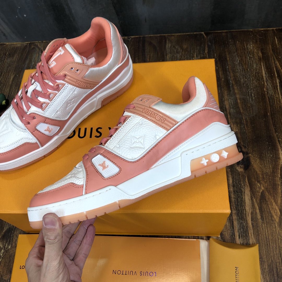Louis Vuitton Trainer Sneakers 69 - vstockx