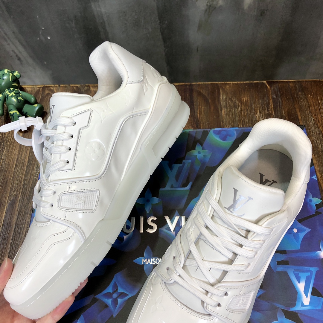 Louis Vuitton Trainer Sneakers 58 - vstockx