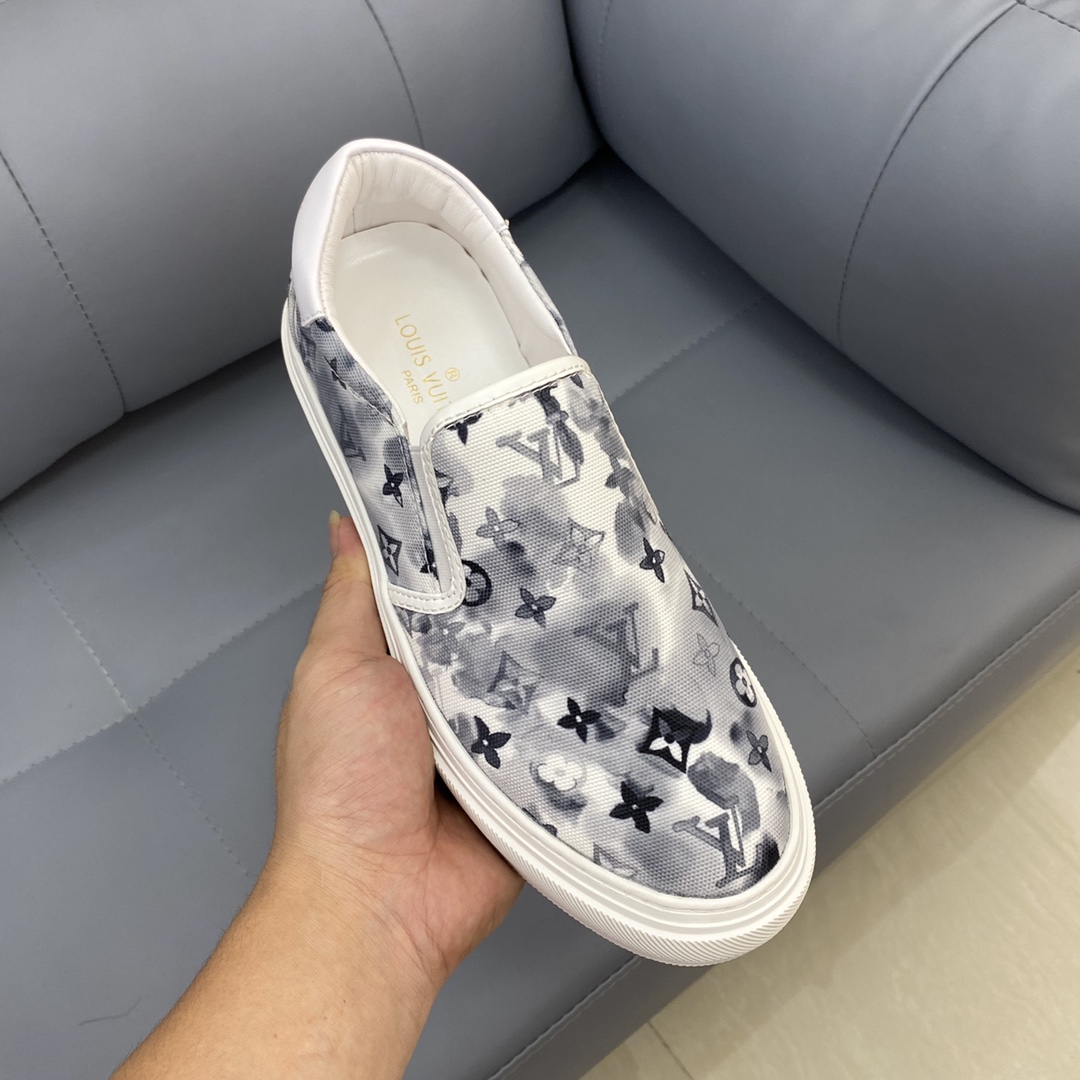 Louis Vuitton Monogram Denim sneaker 7 - vstockx