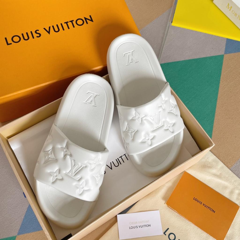 Louis Vuitton Waterfront sandals white - vstockx