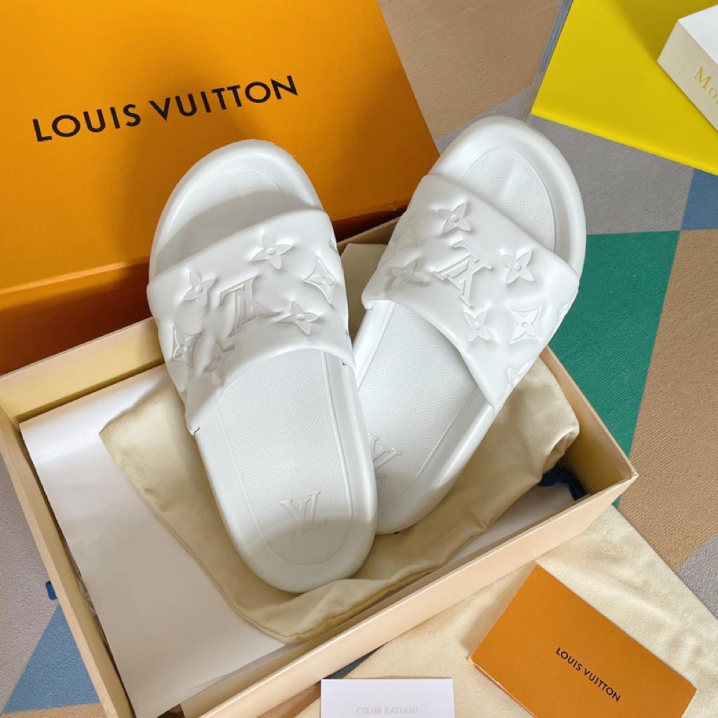 Louis Vuitton Waterfront sandals white - vstockx