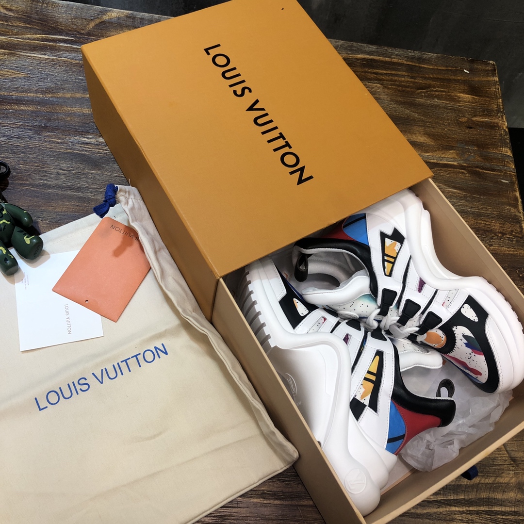 Louis Vuitton Archlight 20 - vstockx