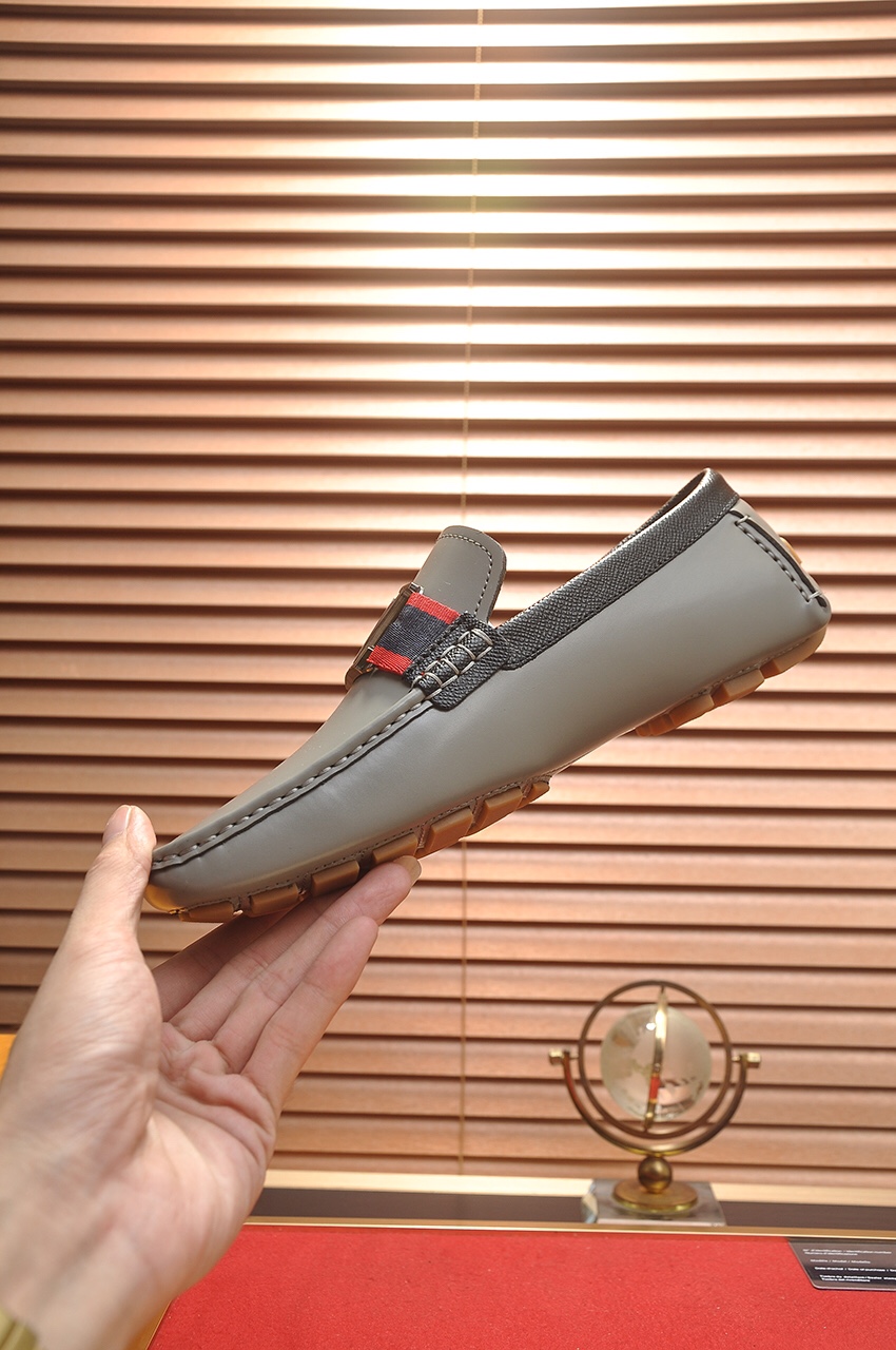 Louis Vuitton Leather Boots 29 - vstockx