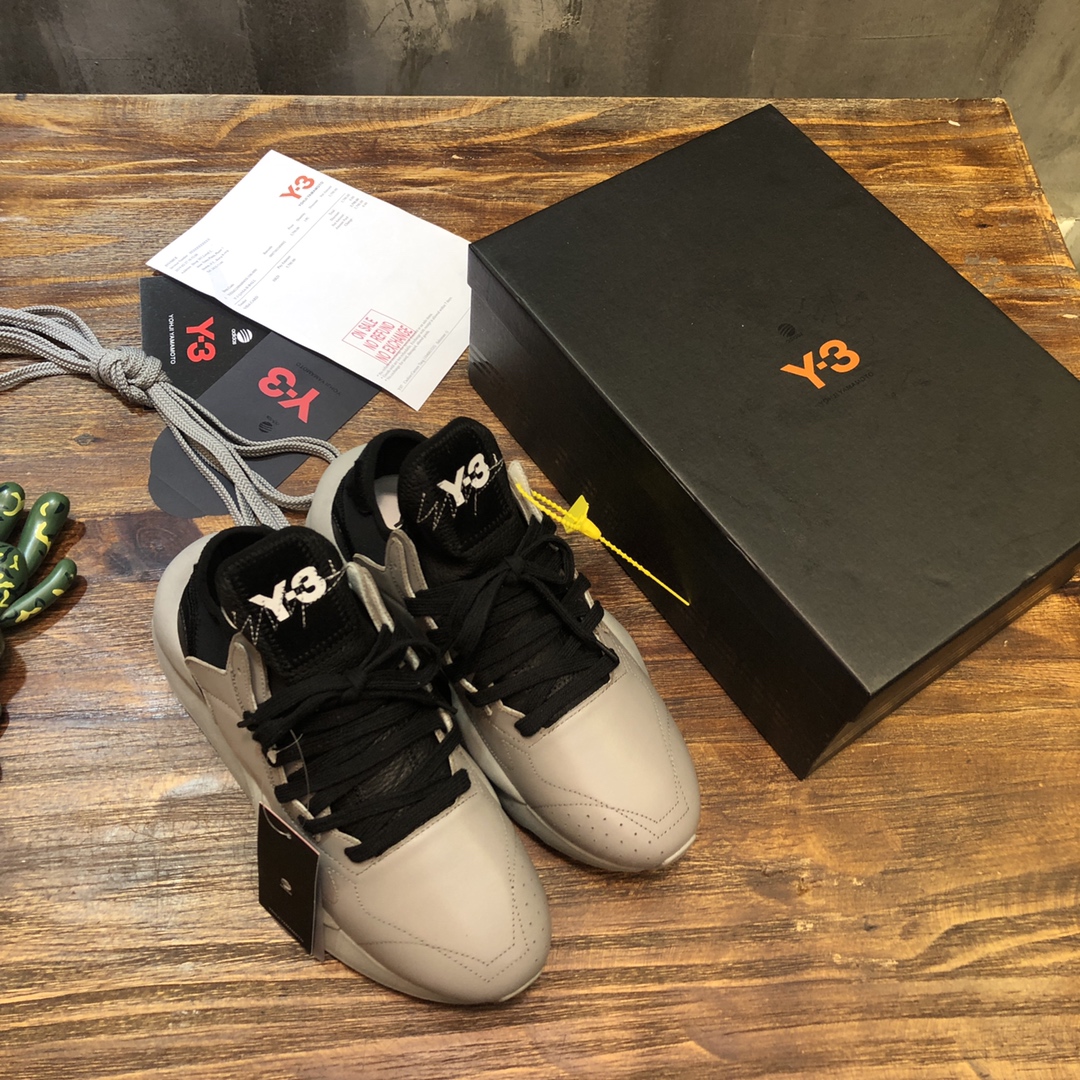 Y-3 Kaiwa Lace-Up Sneakers 30 - vstockx