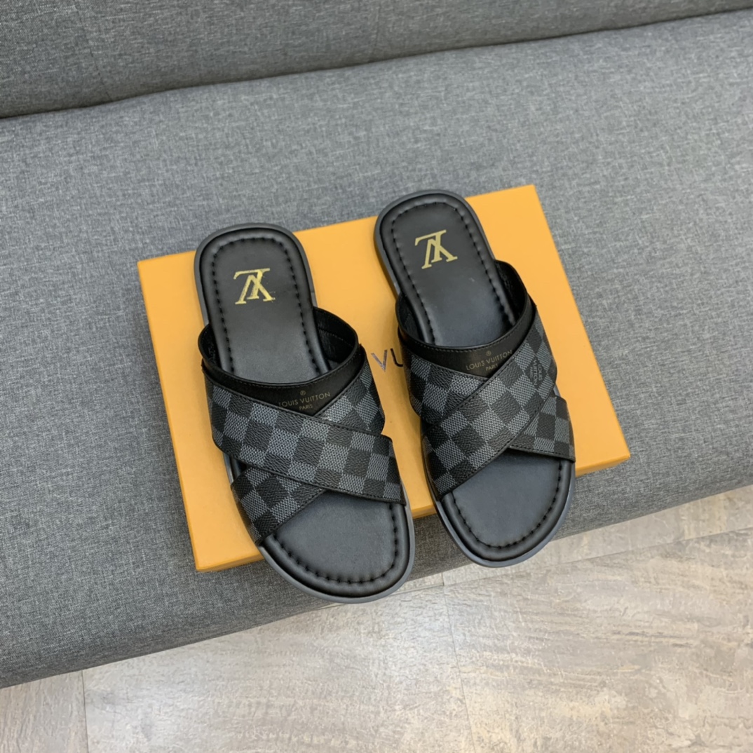 Louis Vuitton Slipper 142 - vstockx