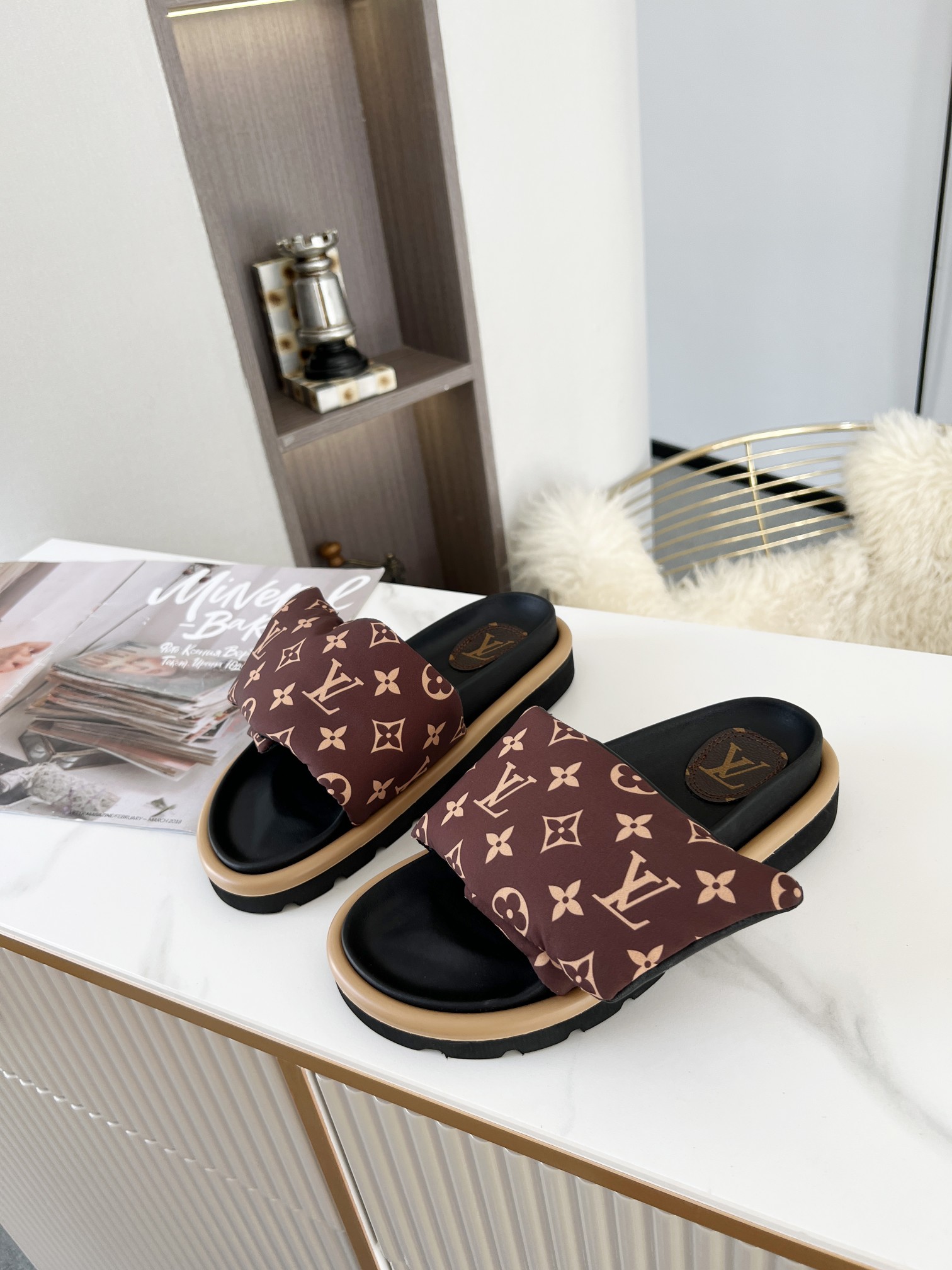 Louis Vuitton POOL PILLOW COMFORT MULES WOMEN 5 - vstockx