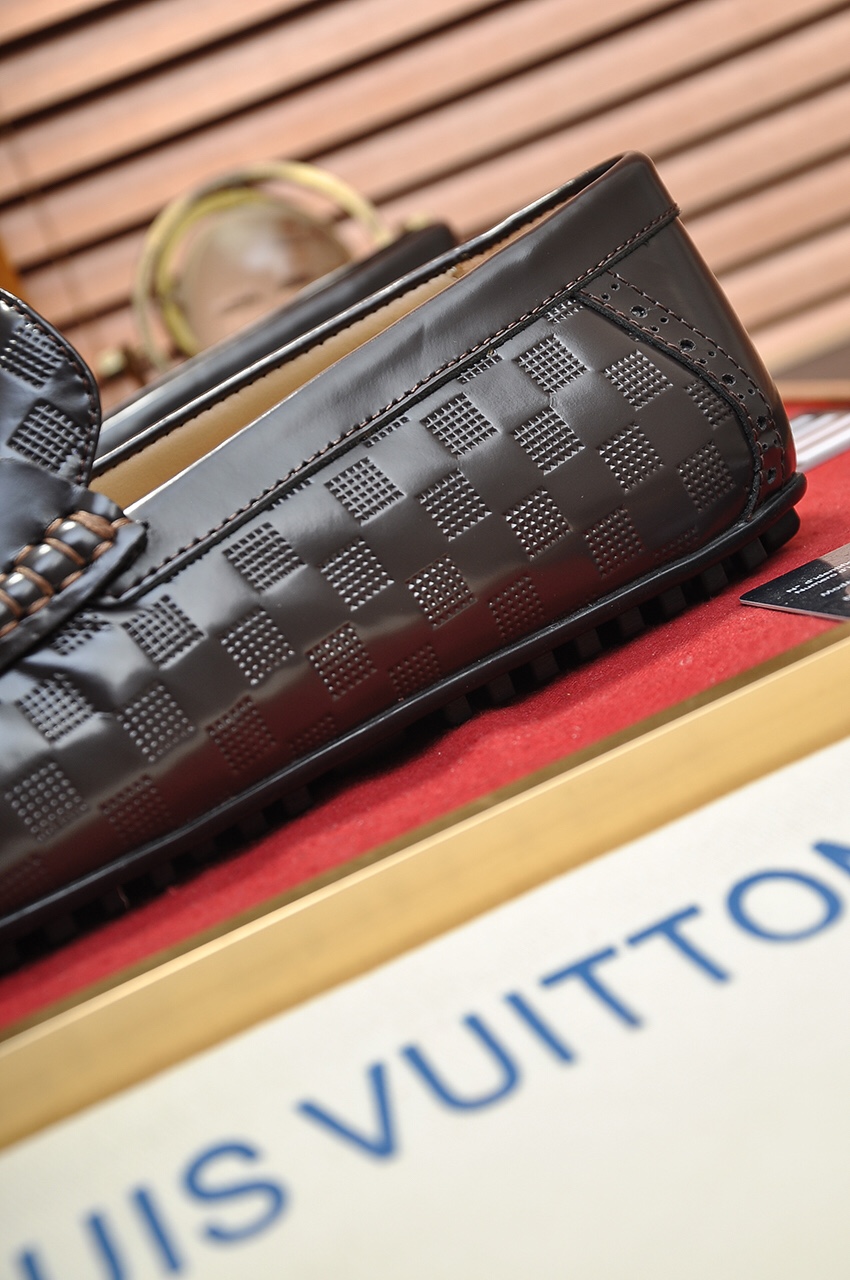 Louis Vuitton Leather Boots 48 - vstockx