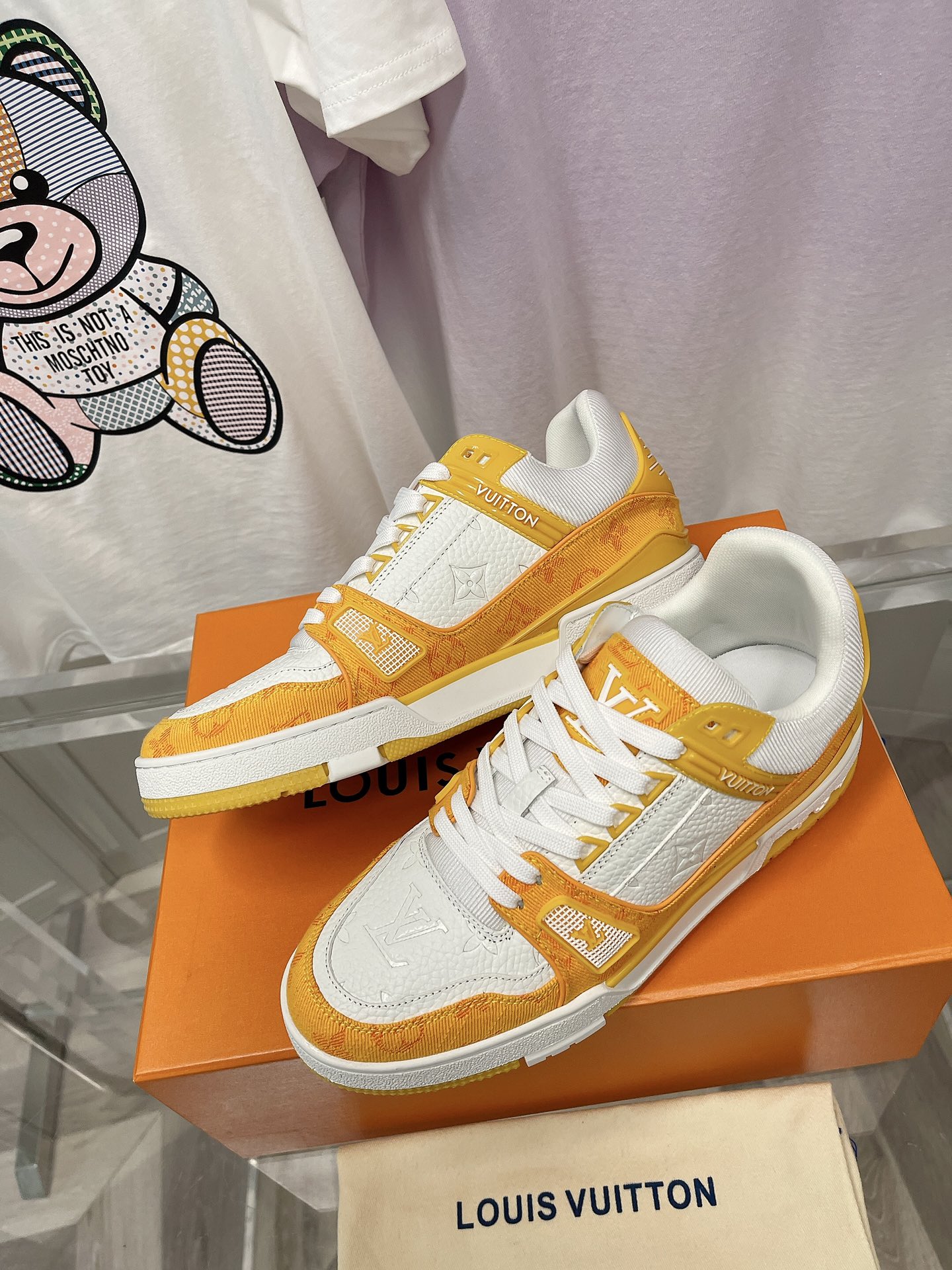 Louis Vuitton LV TRAINERS SNEAKER 2 - vstockx