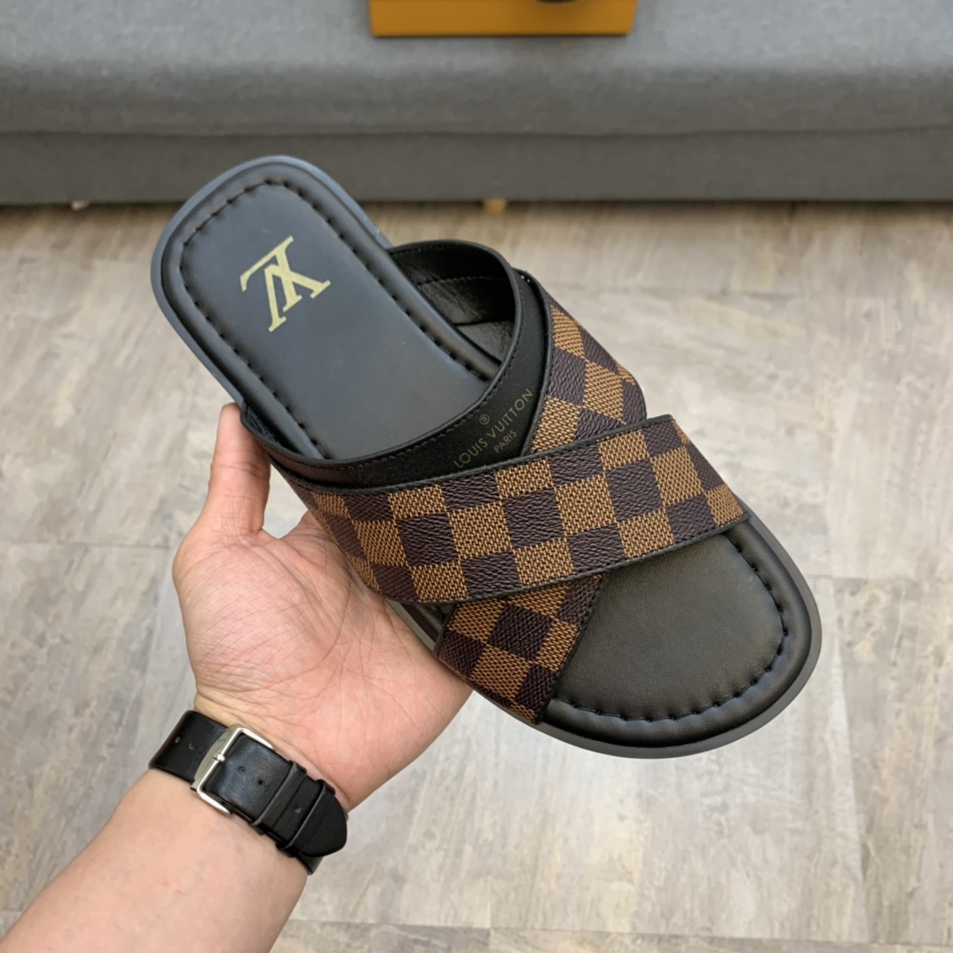 Louis Vuitton Slipper 141 - vstockx