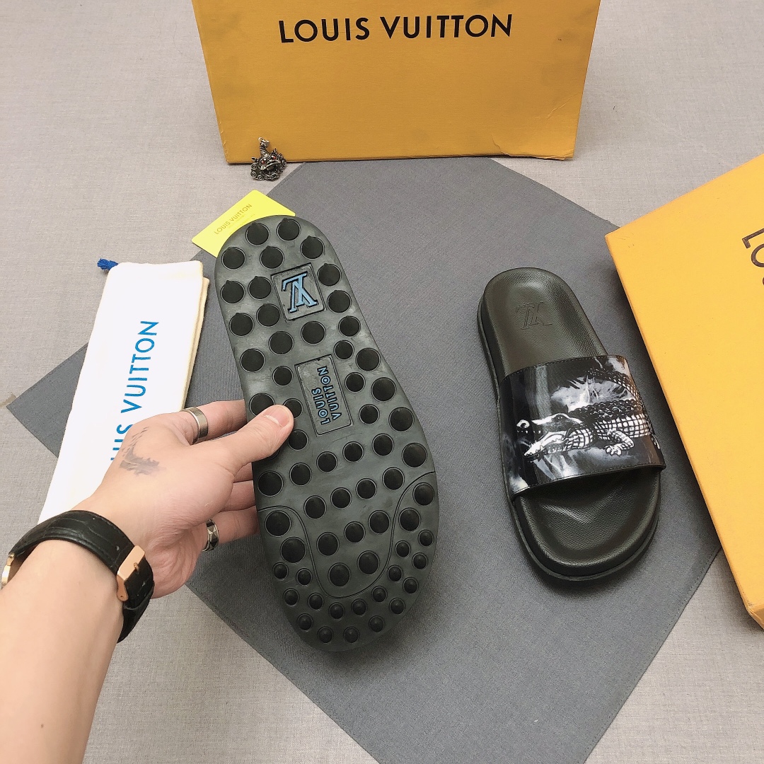 Louis Vuitton Slipper 102 - vstockx