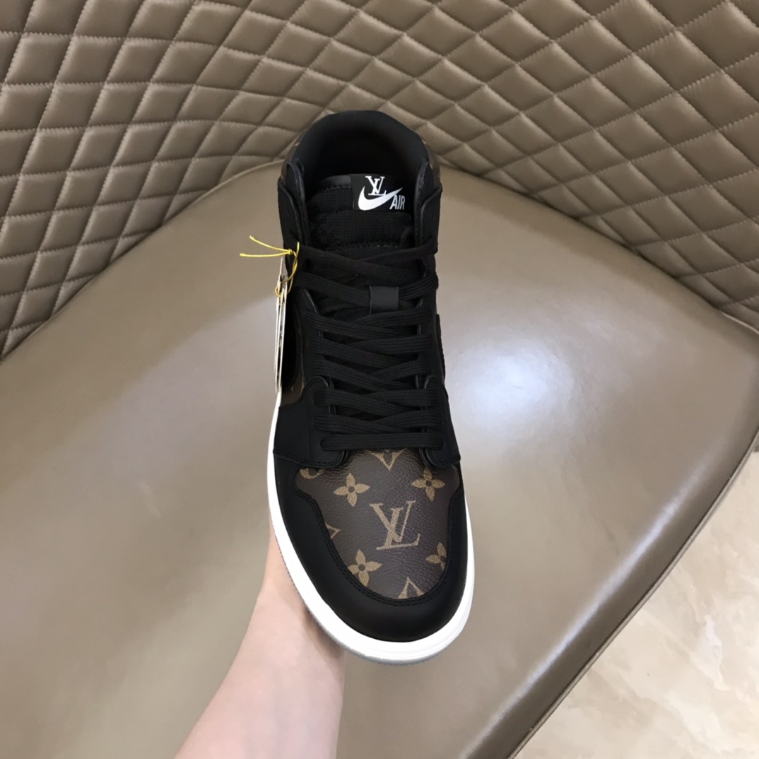Louis Vuitton & Nike sneaker 12 - vstockx