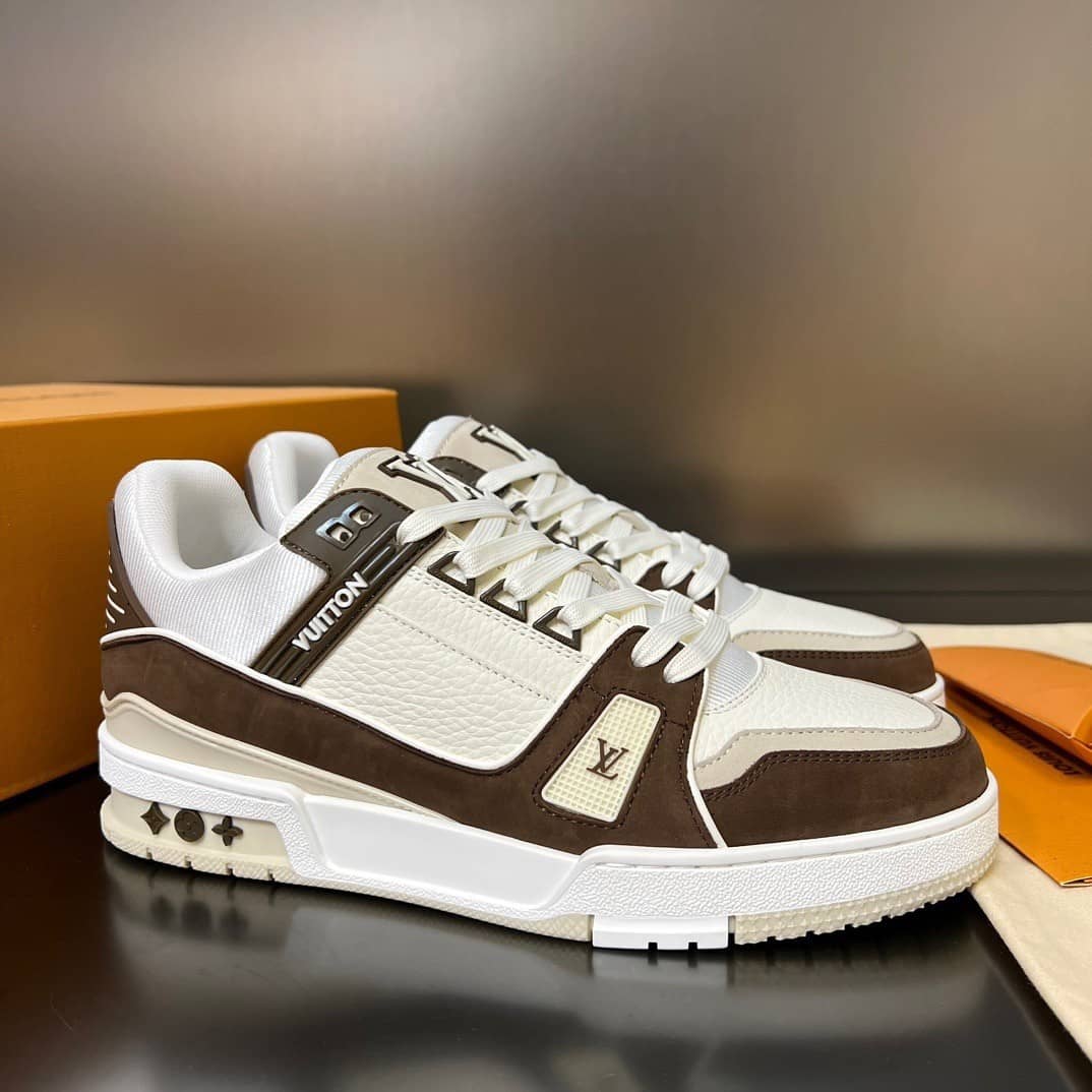 Louis Vuitton LV Trainer Sneaker Mocha - vstockx