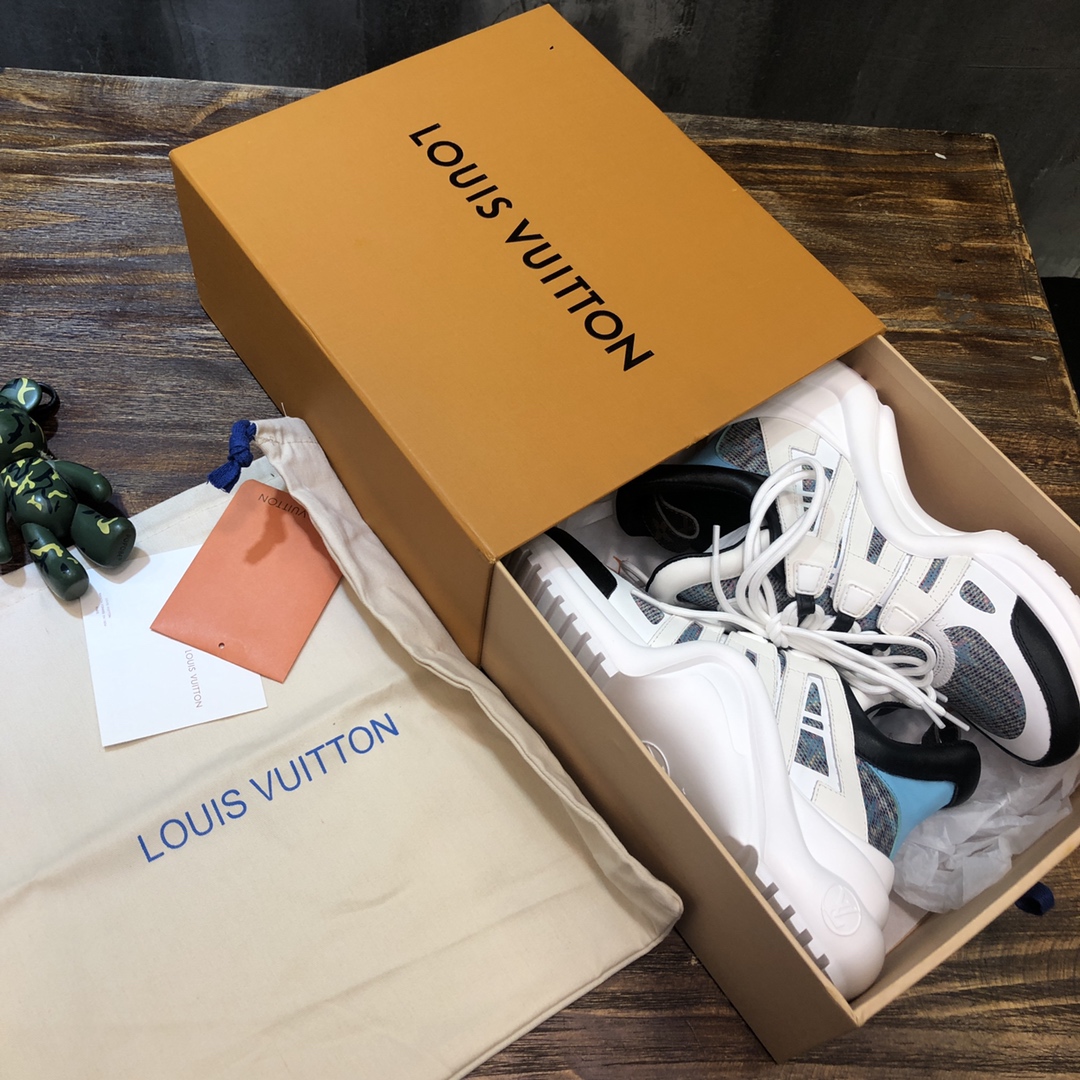 Louis Vuitton Archlight 22 - vstockx