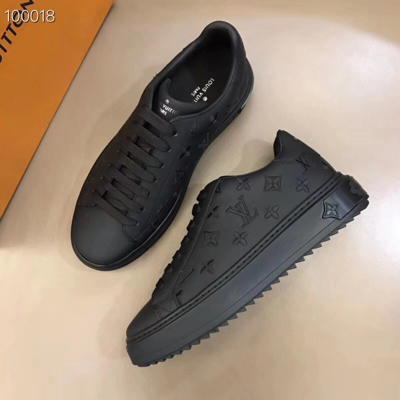 Louis Vuitton Low Top sneaker 31 - vstockx