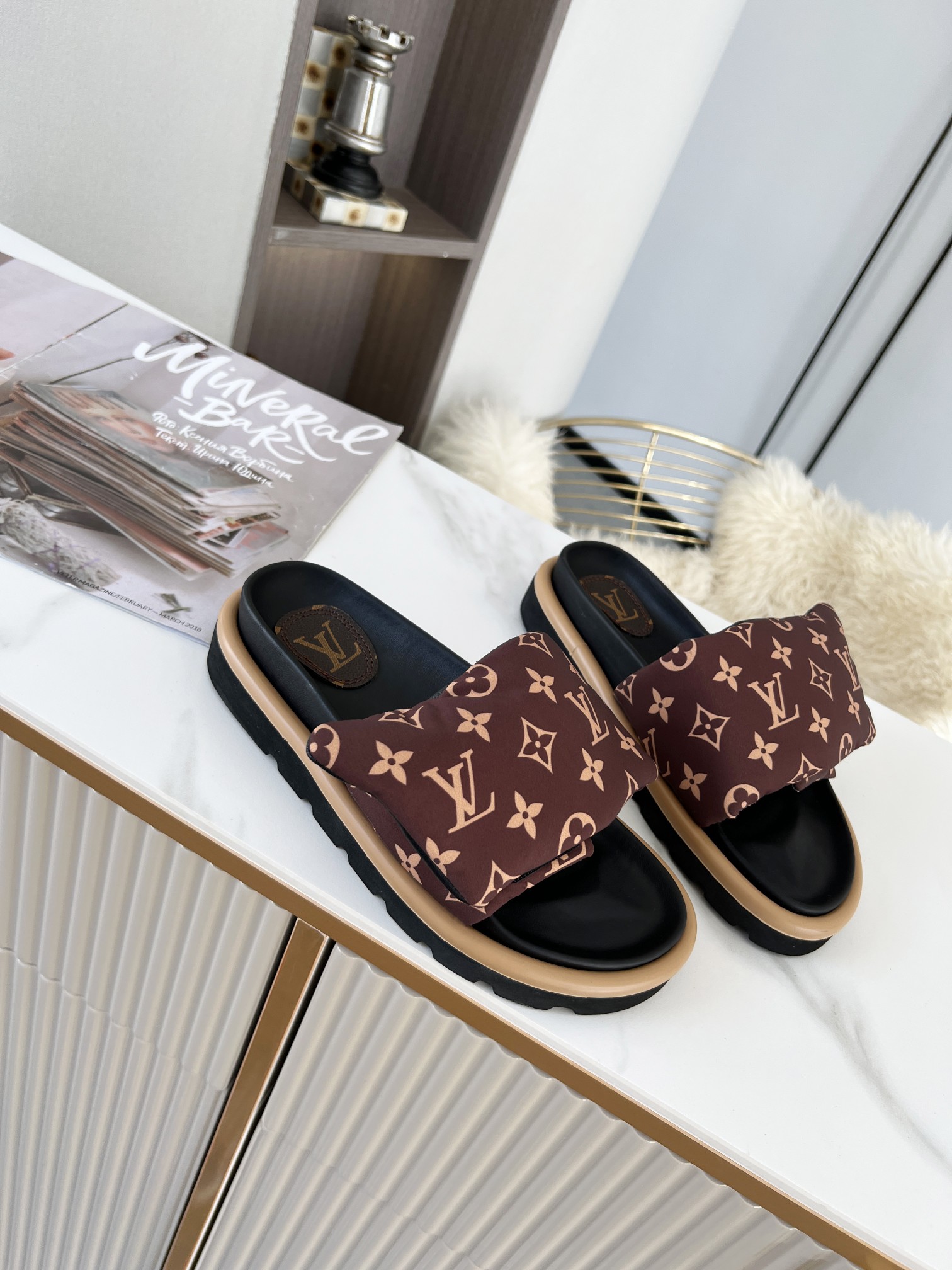 Louis Vuitton POOL PILLOW COMFORT MULES WOMEN 5 - vstockx