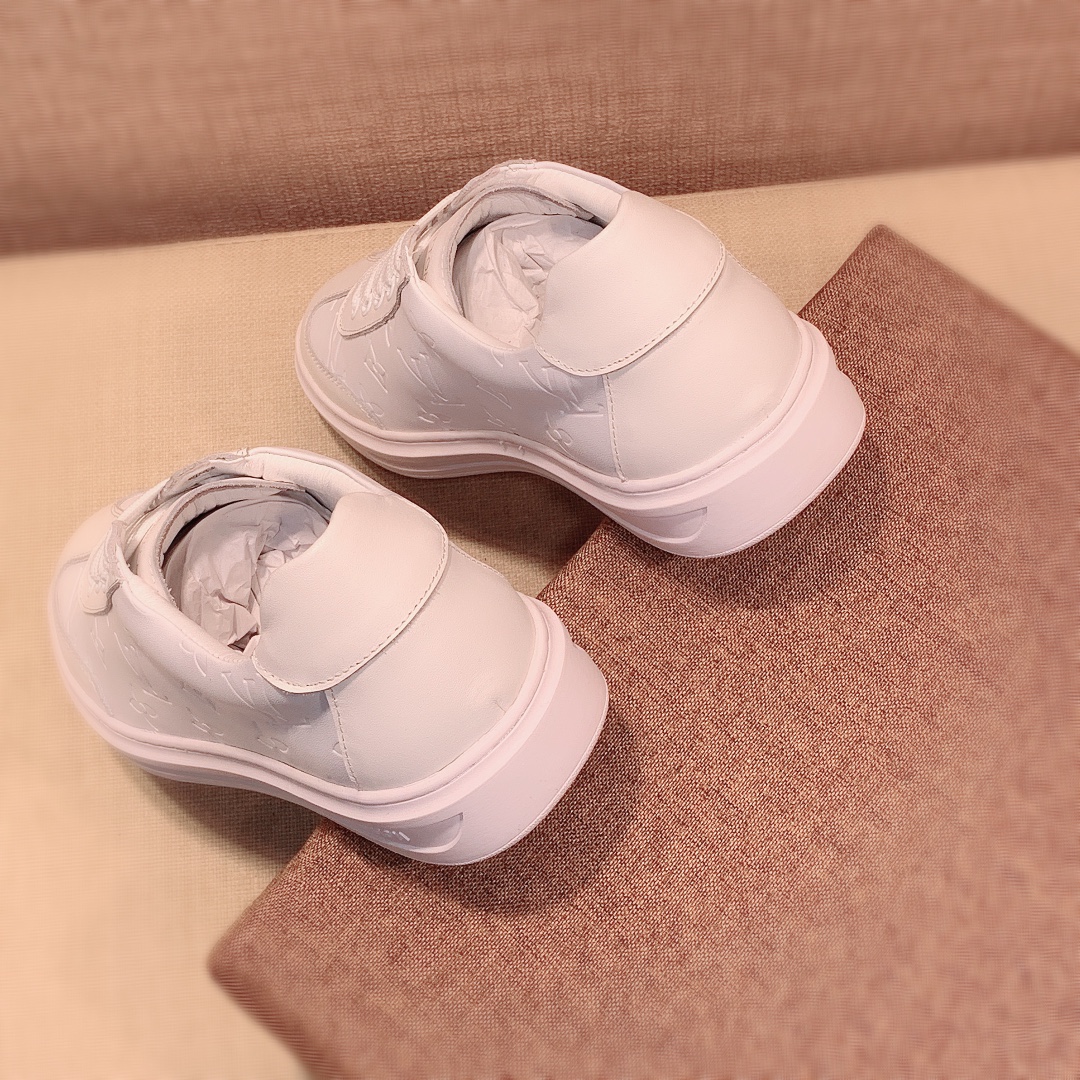 Louis Vuitton Low Top sneaker 89 - vstockx