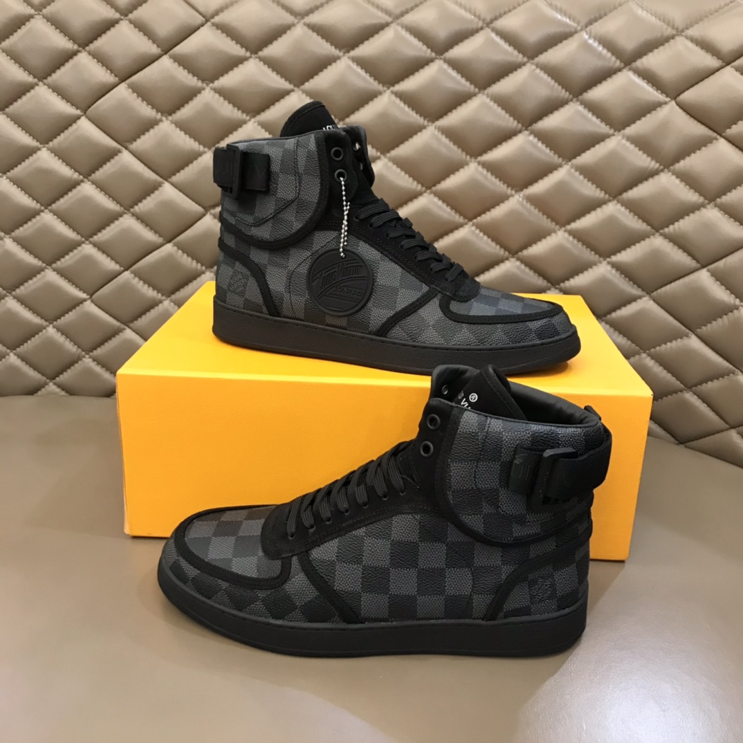 Louis Vuitton Rivoli sneaker 19 - vstockx