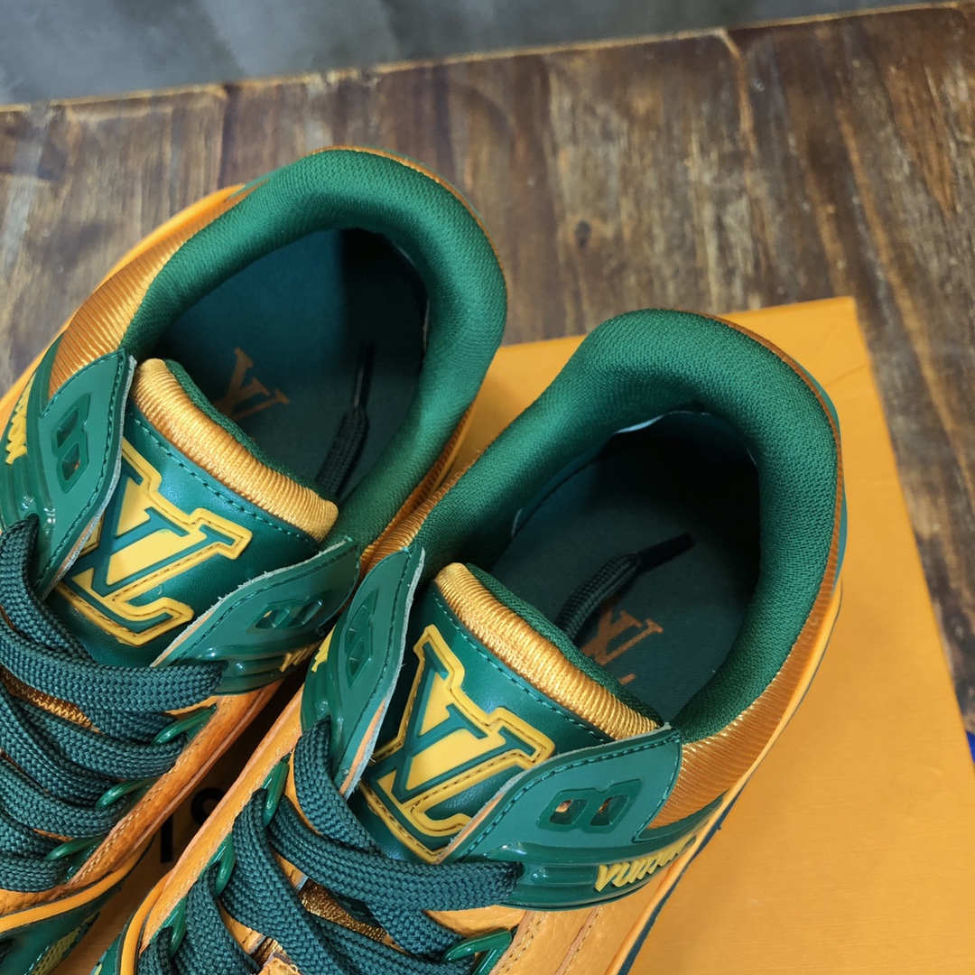 Louis Vuitton Trainer Sneakers 73 - vstockx