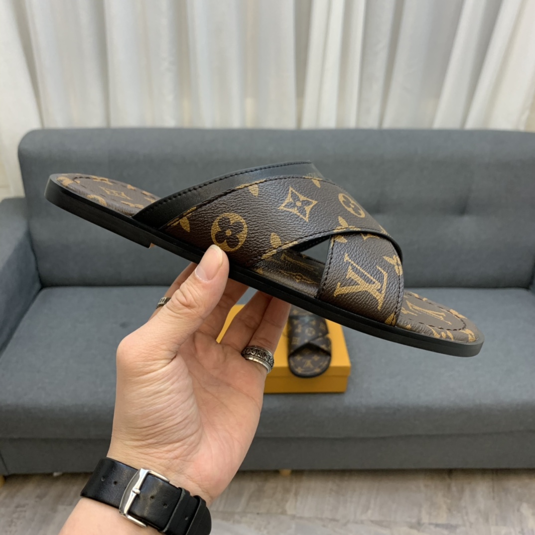 Louis Vuitton Slipper 140 - vstockx