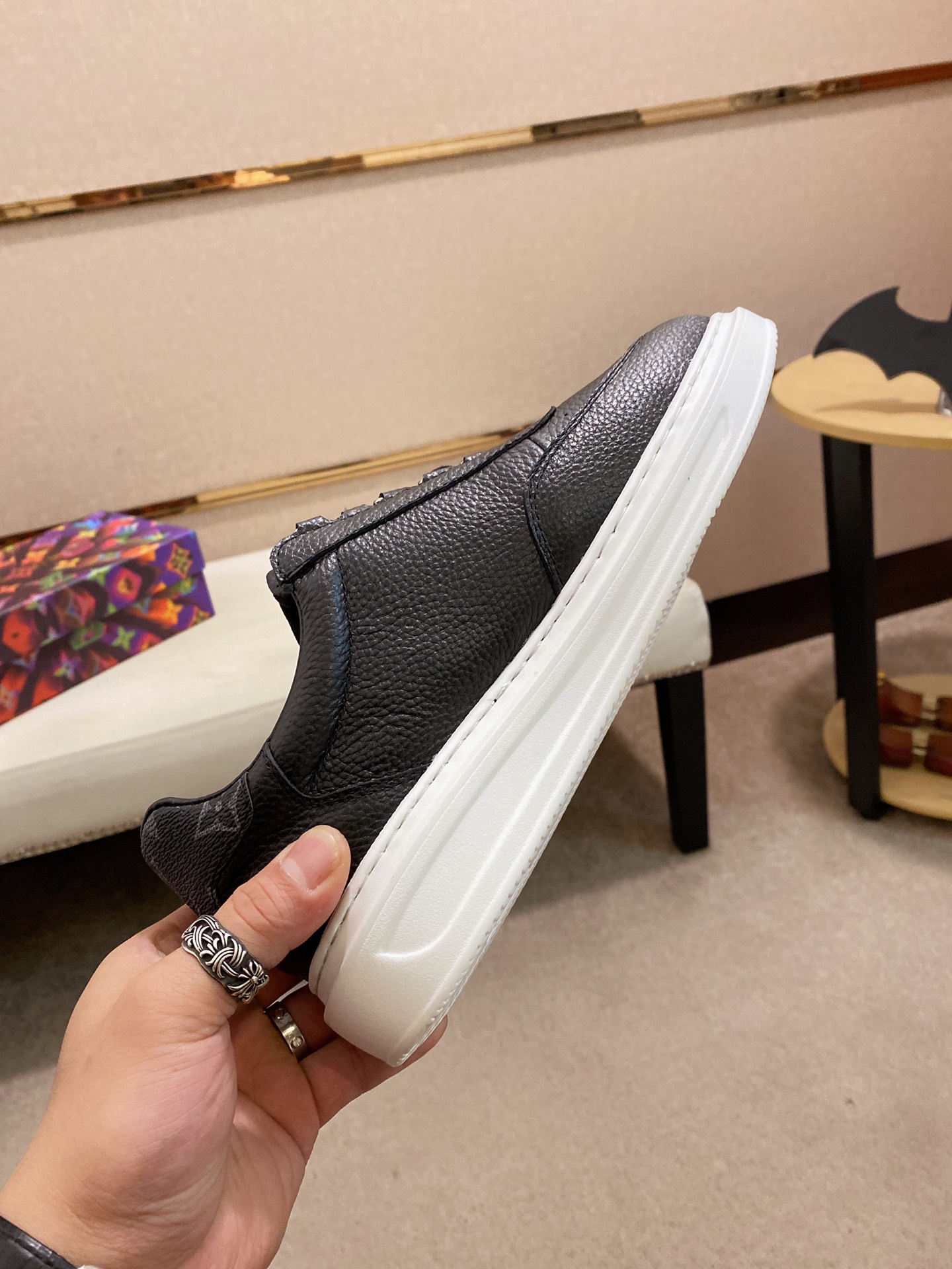Louis Vuitton Low Top sneaker 111 - vstockx
