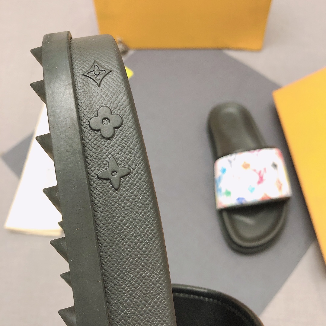 Louis Vuitton Slipper 109 - vstockx
