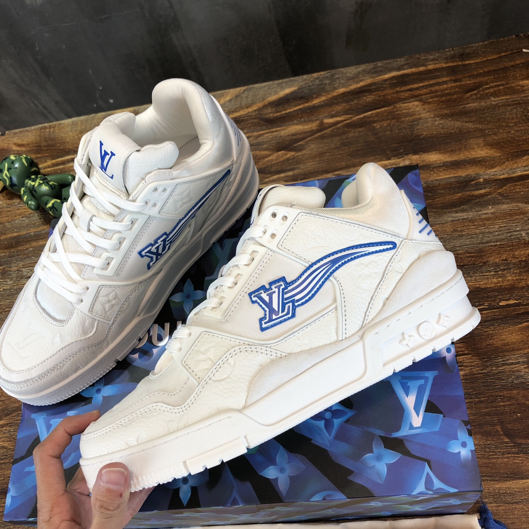 Louis Vuitton Trainer Sneakers 9 - vstockx