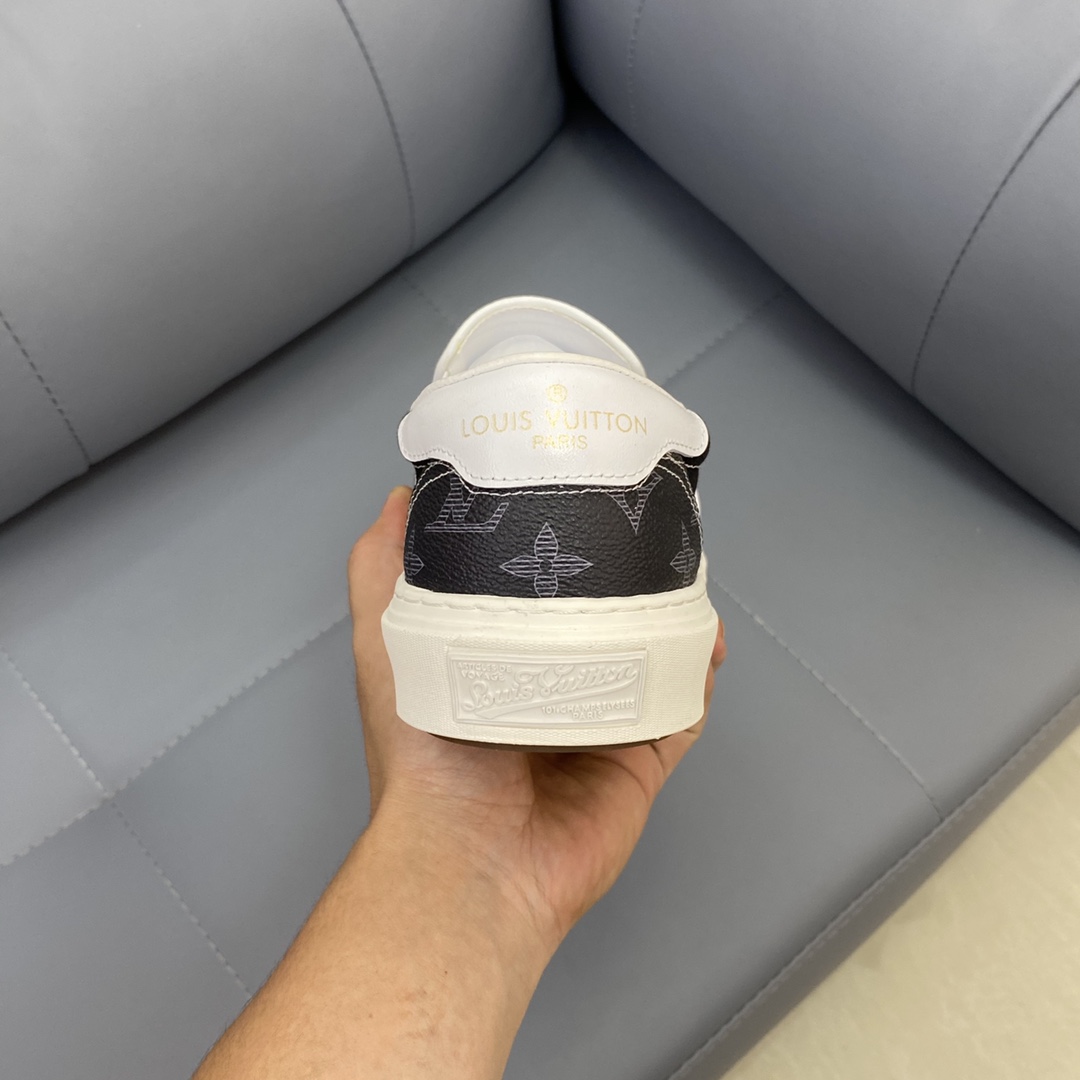 Louis Vuitton Monogram Denim sneaker 21 - vstockx