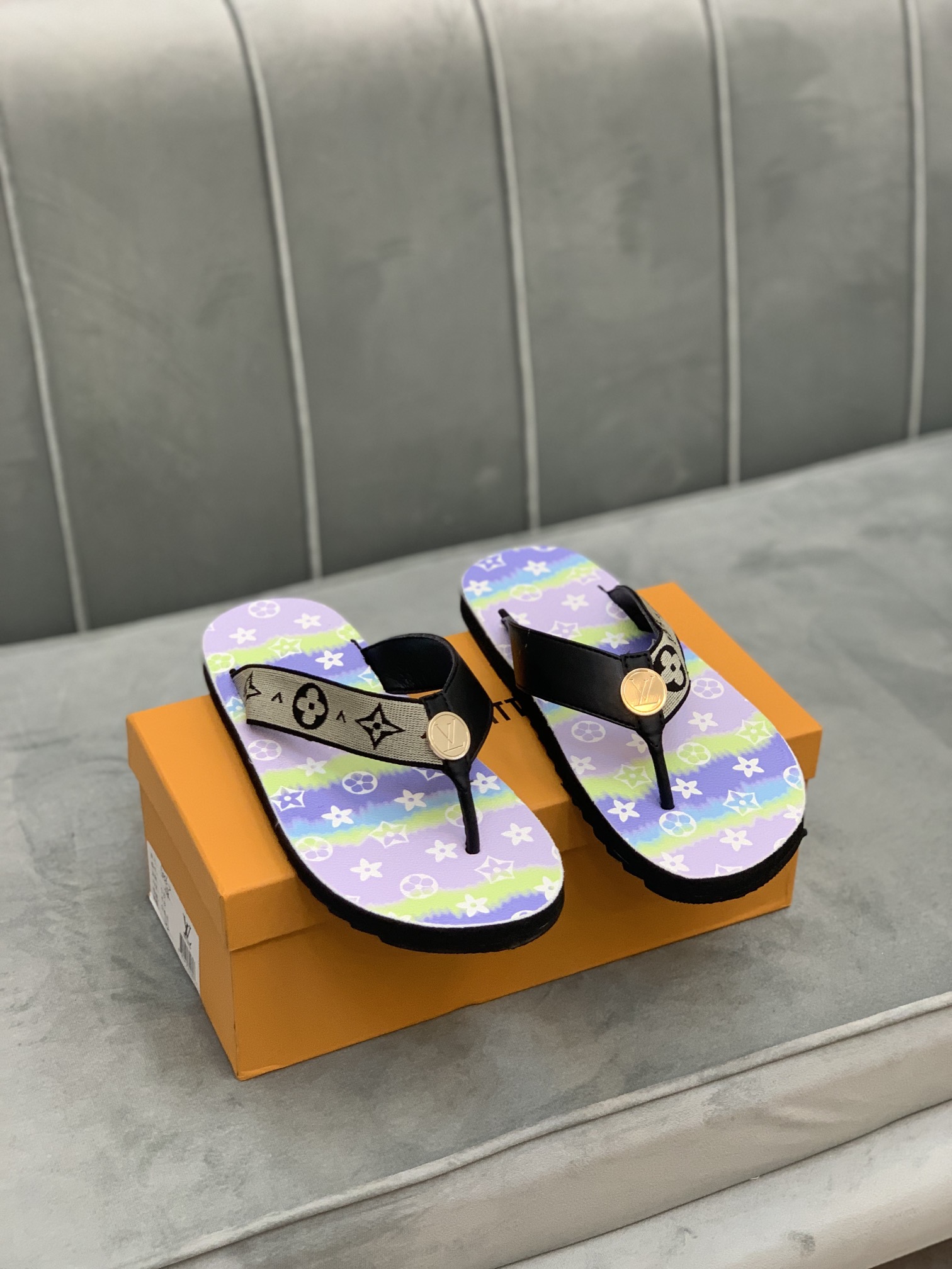Louis Vuitton Slipper 40 - vstockx