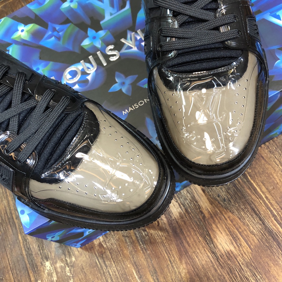Louis Vuitton Trainer Sneakers 42 - vstockx