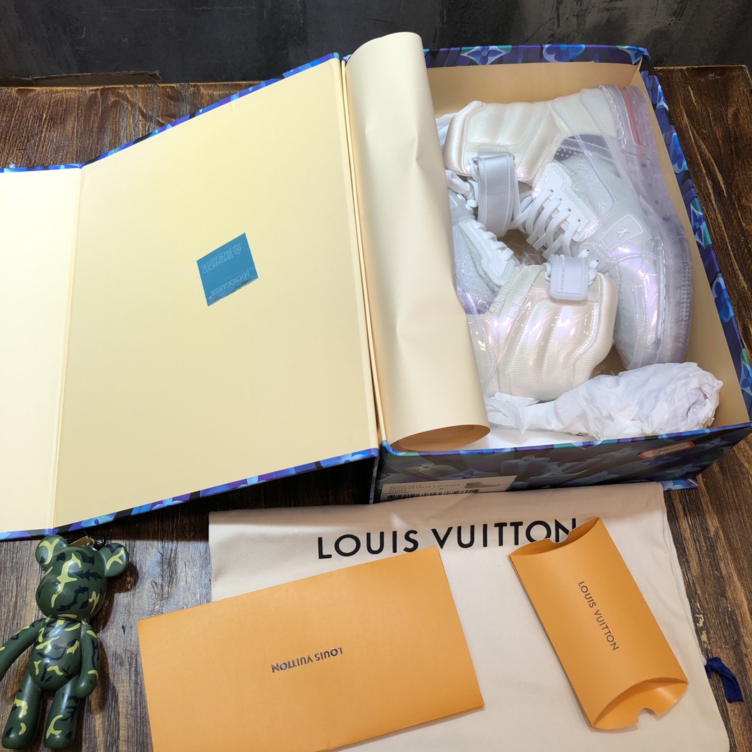 Louis Vuitton Trainer Sneakers 47 - vstockx